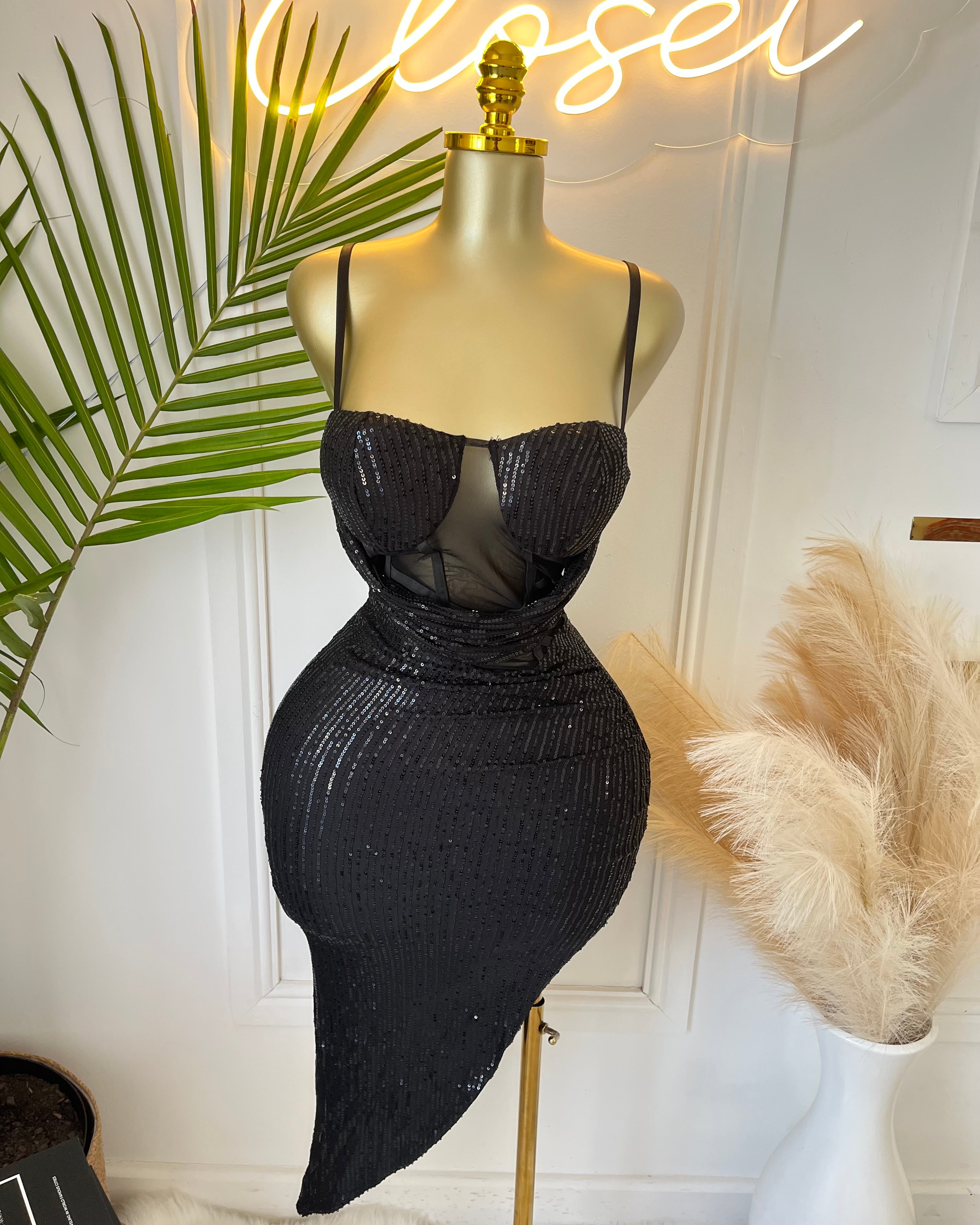 Carmen Glam Midi Dress