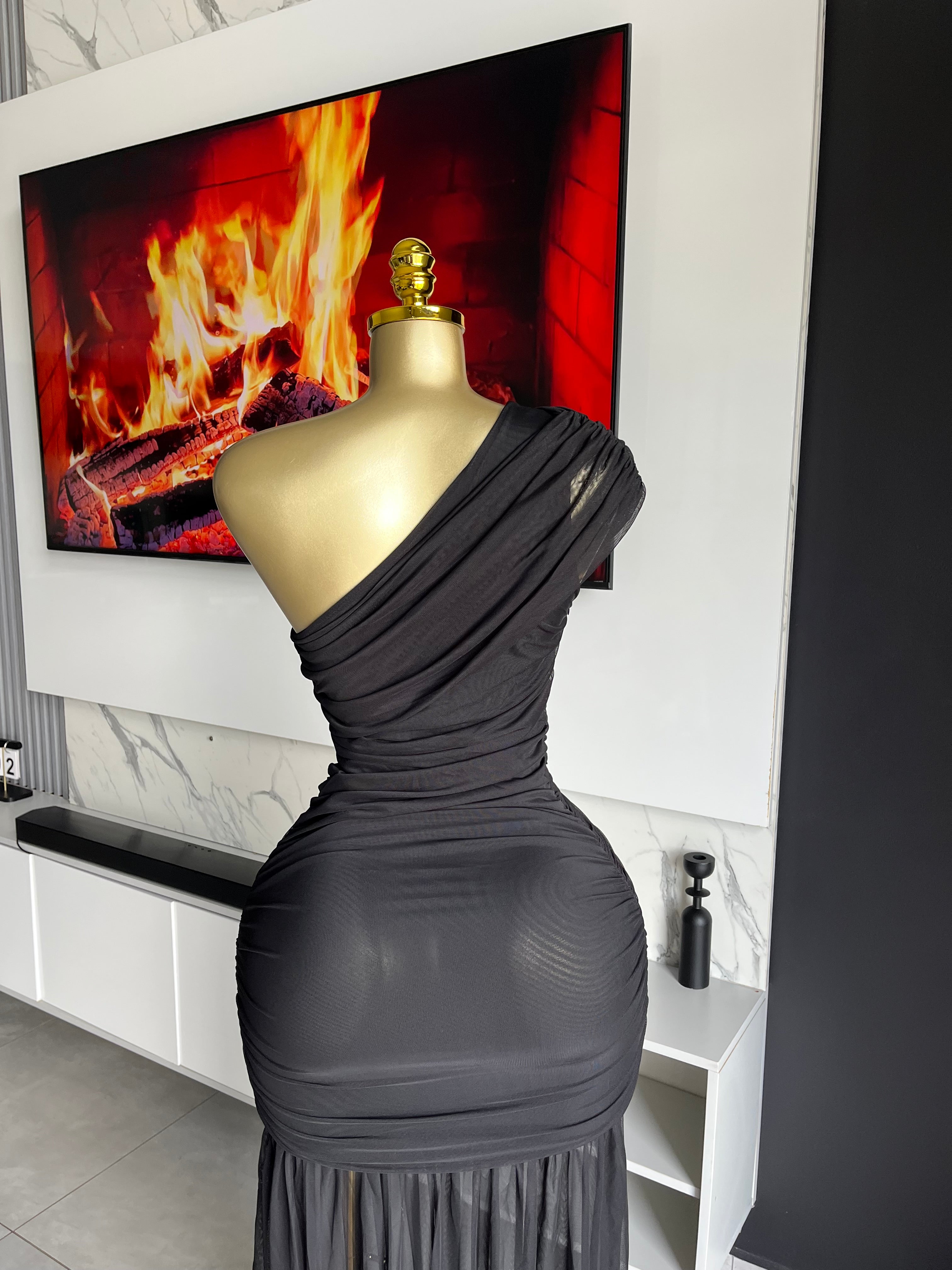 Kendall One-Shoulder Ruched Maxi Dress Black