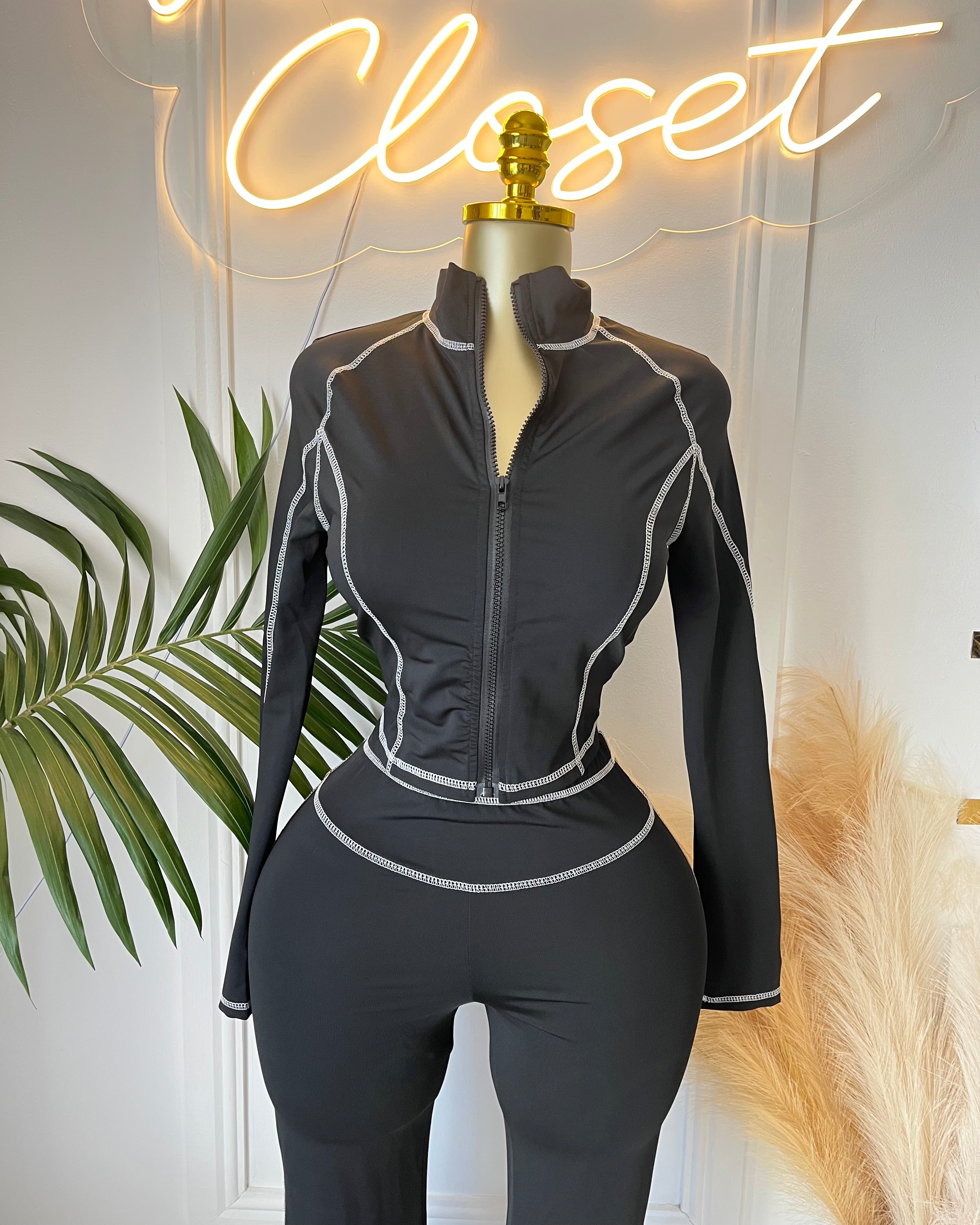 Nova Contrast Zip Set
