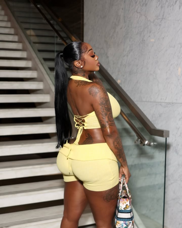 Enoni Ribbed Short Set