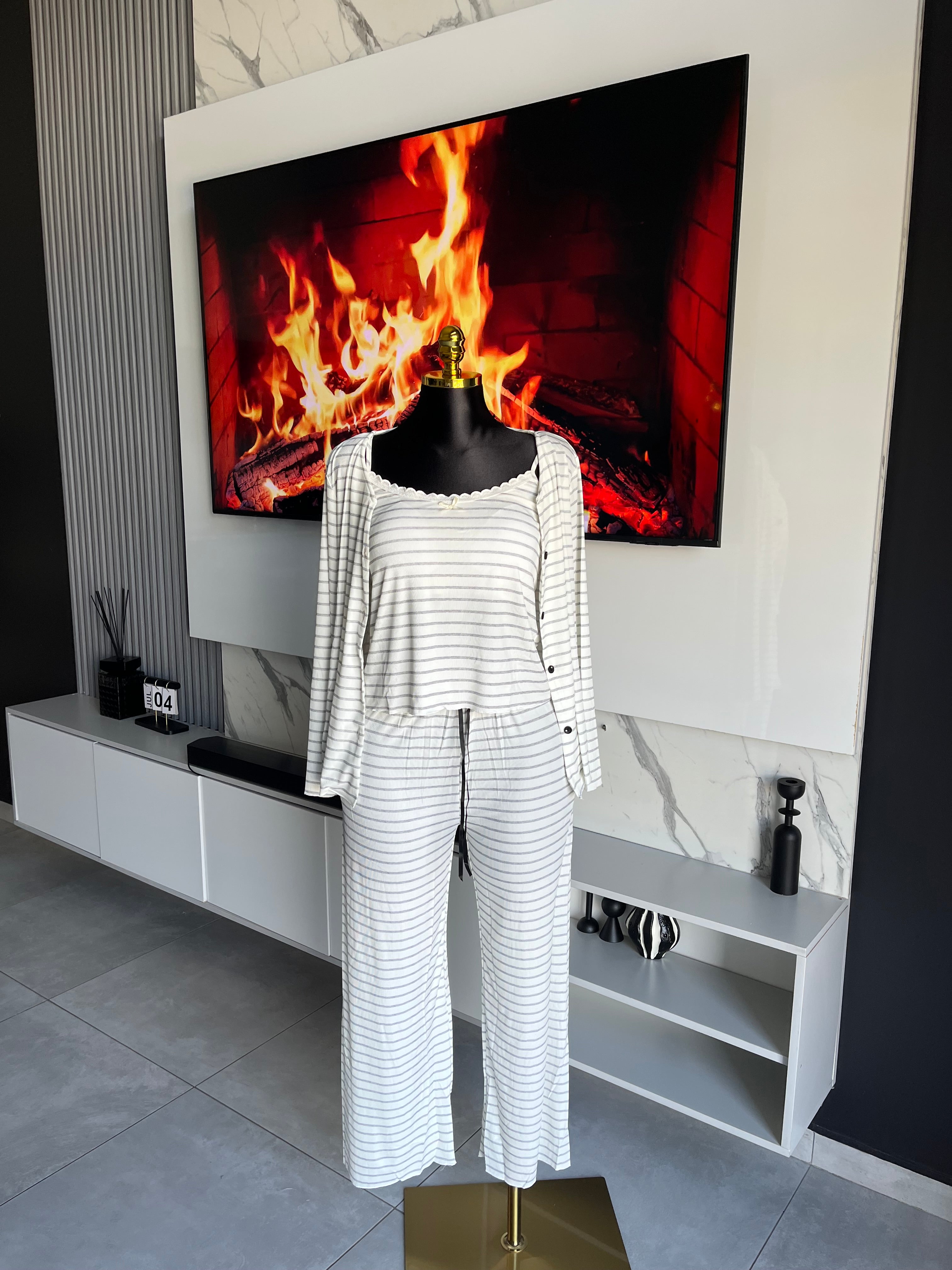Eileen Striped Lounge Set (4 pieces)