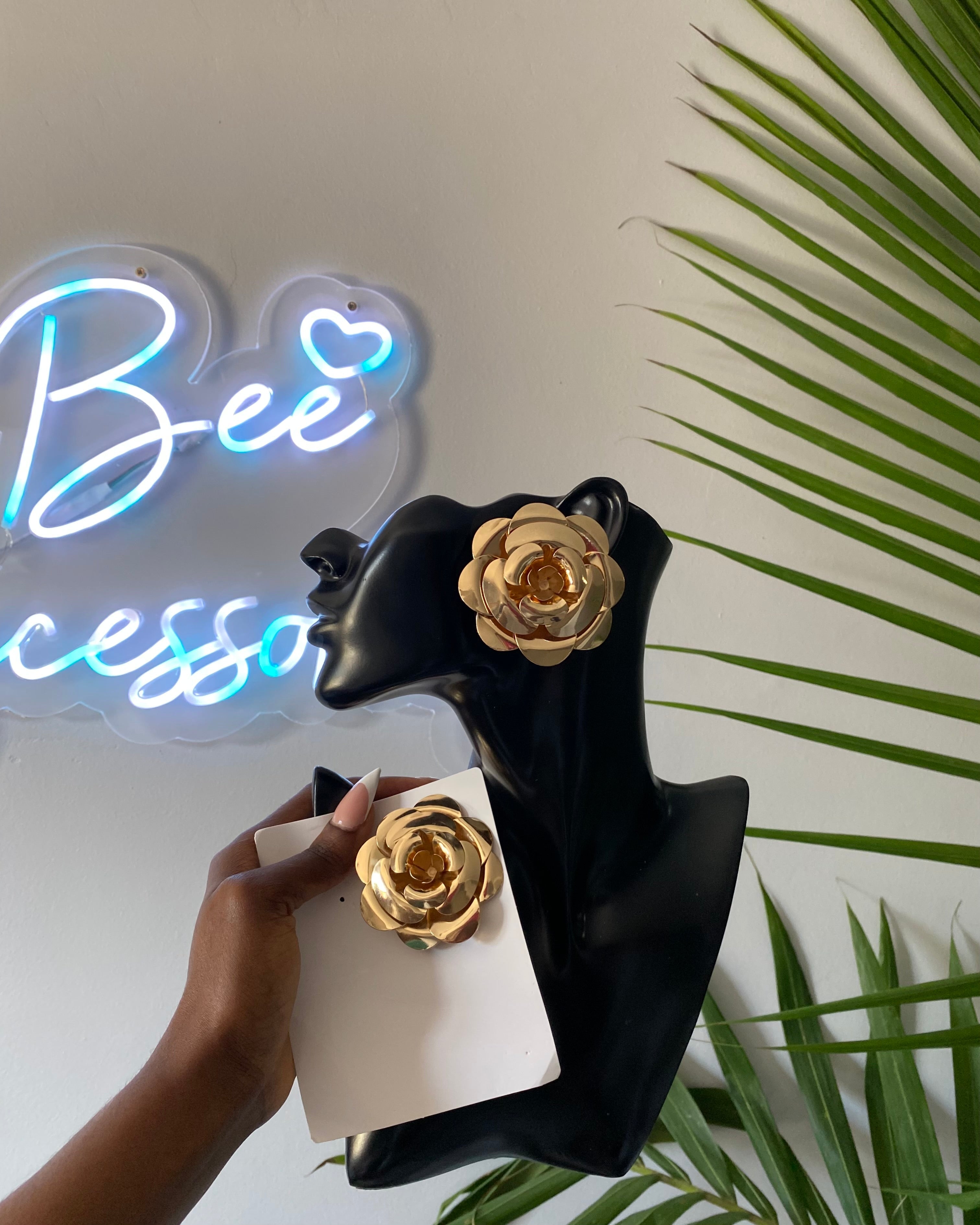Kiss The Sun Hoop Earrings