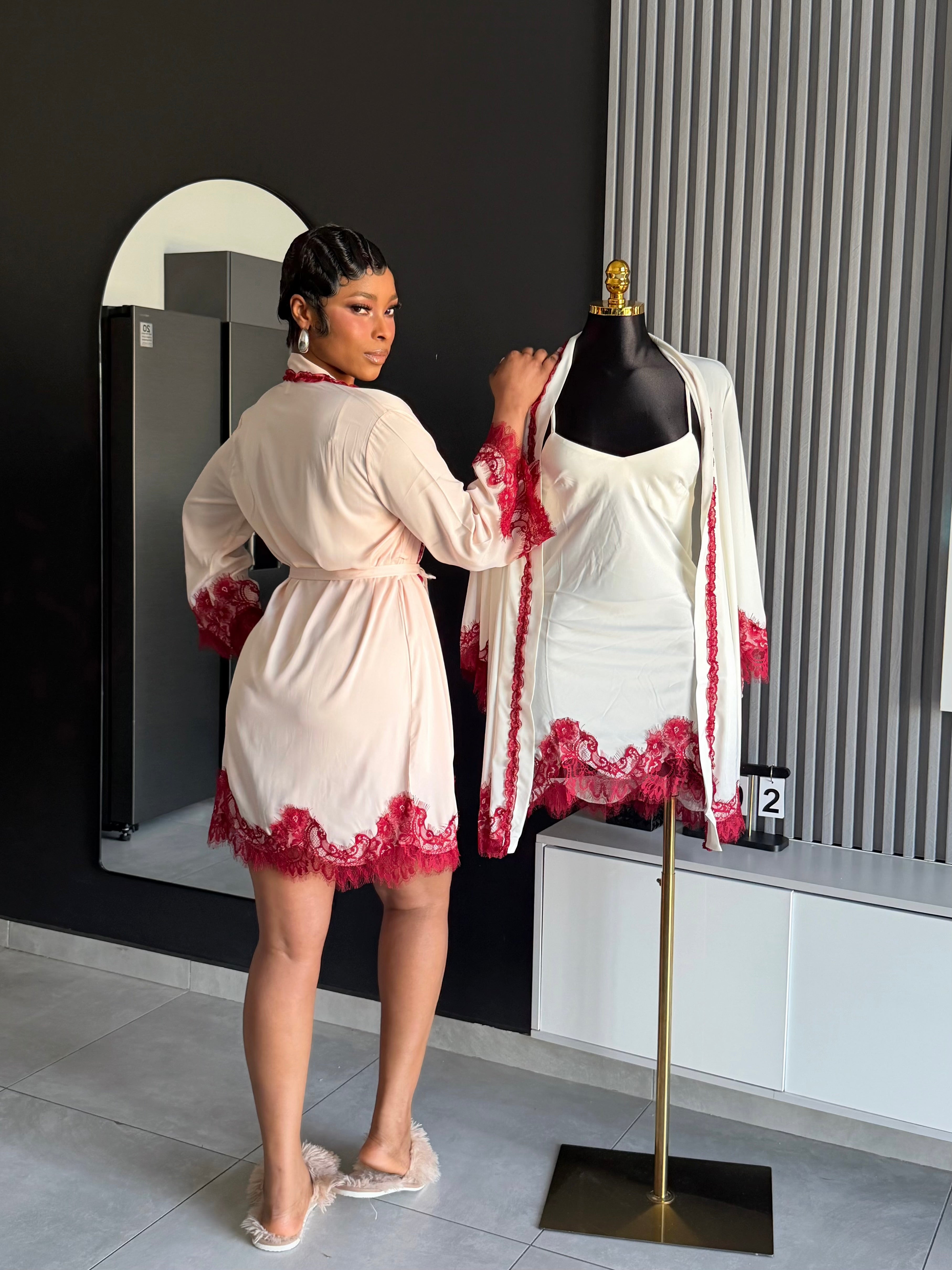 Roselle Lace Trim Robe Set