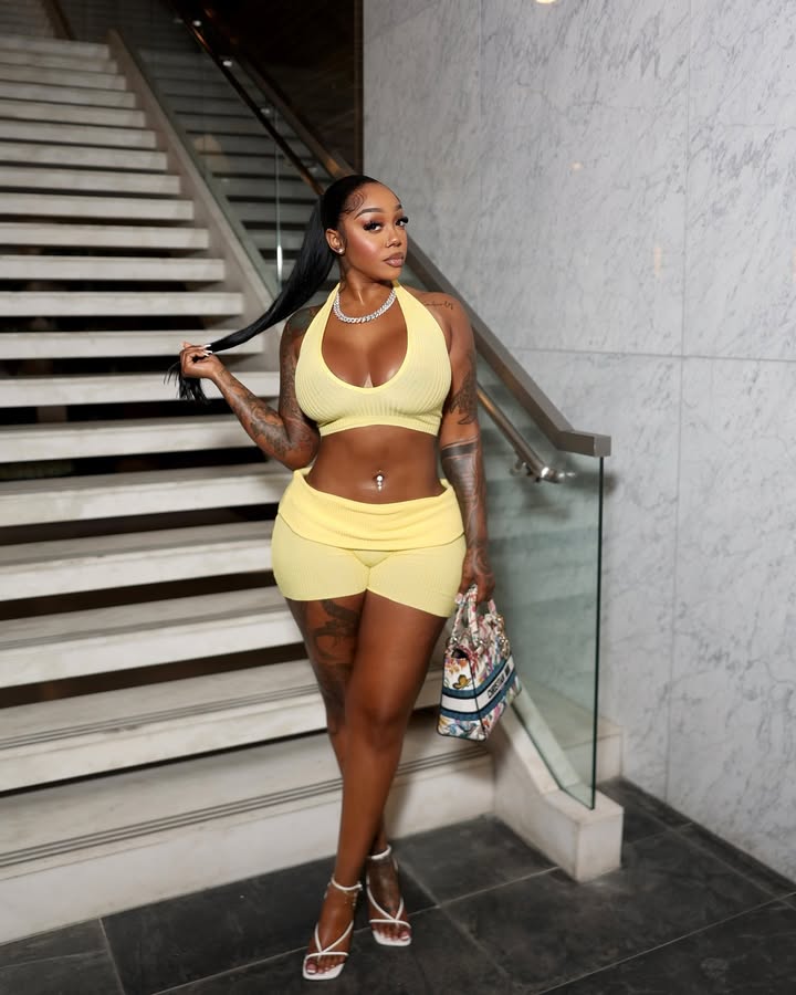 Enoni Ribbed Short Set