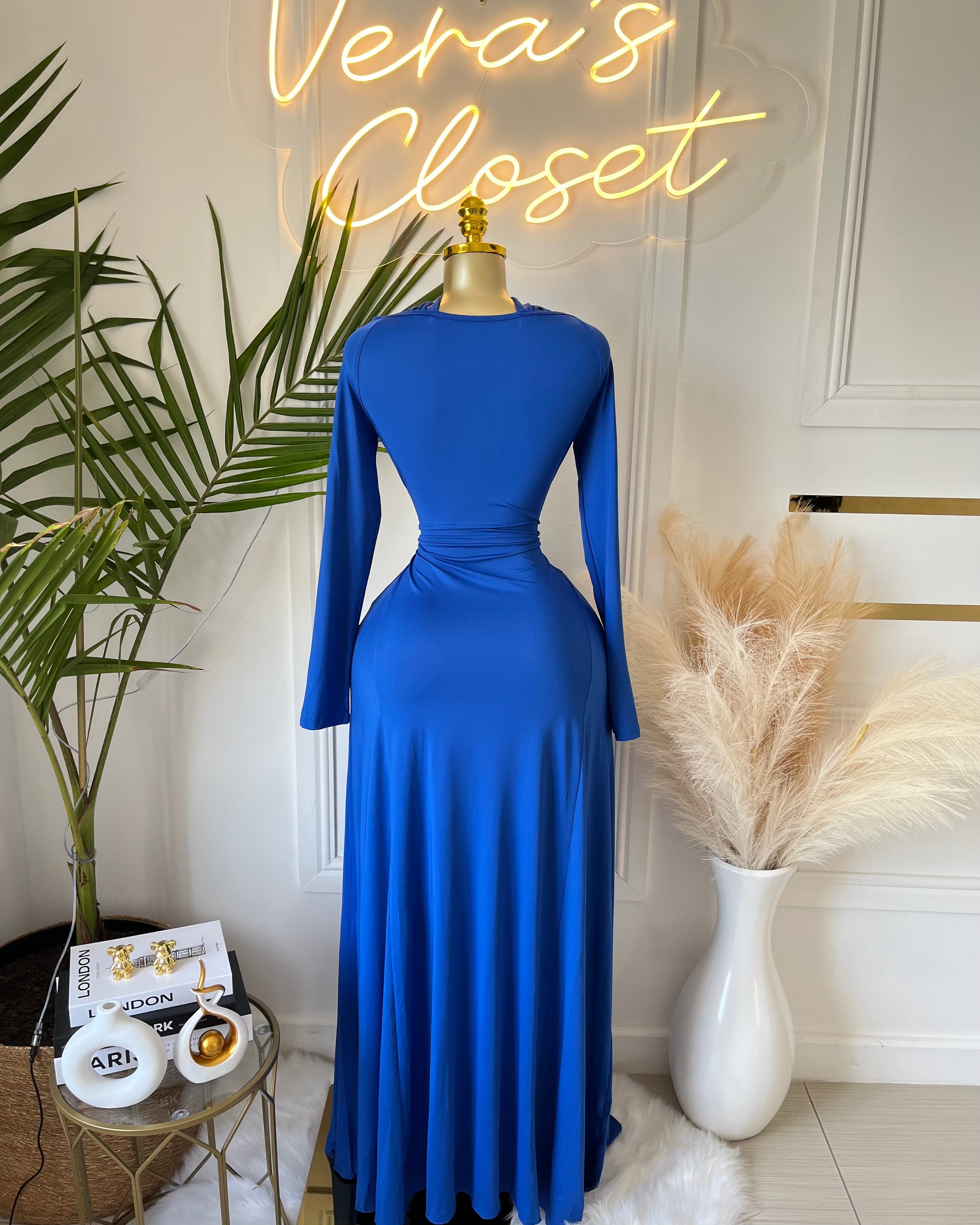 Vionna Cut out Maxi Dress