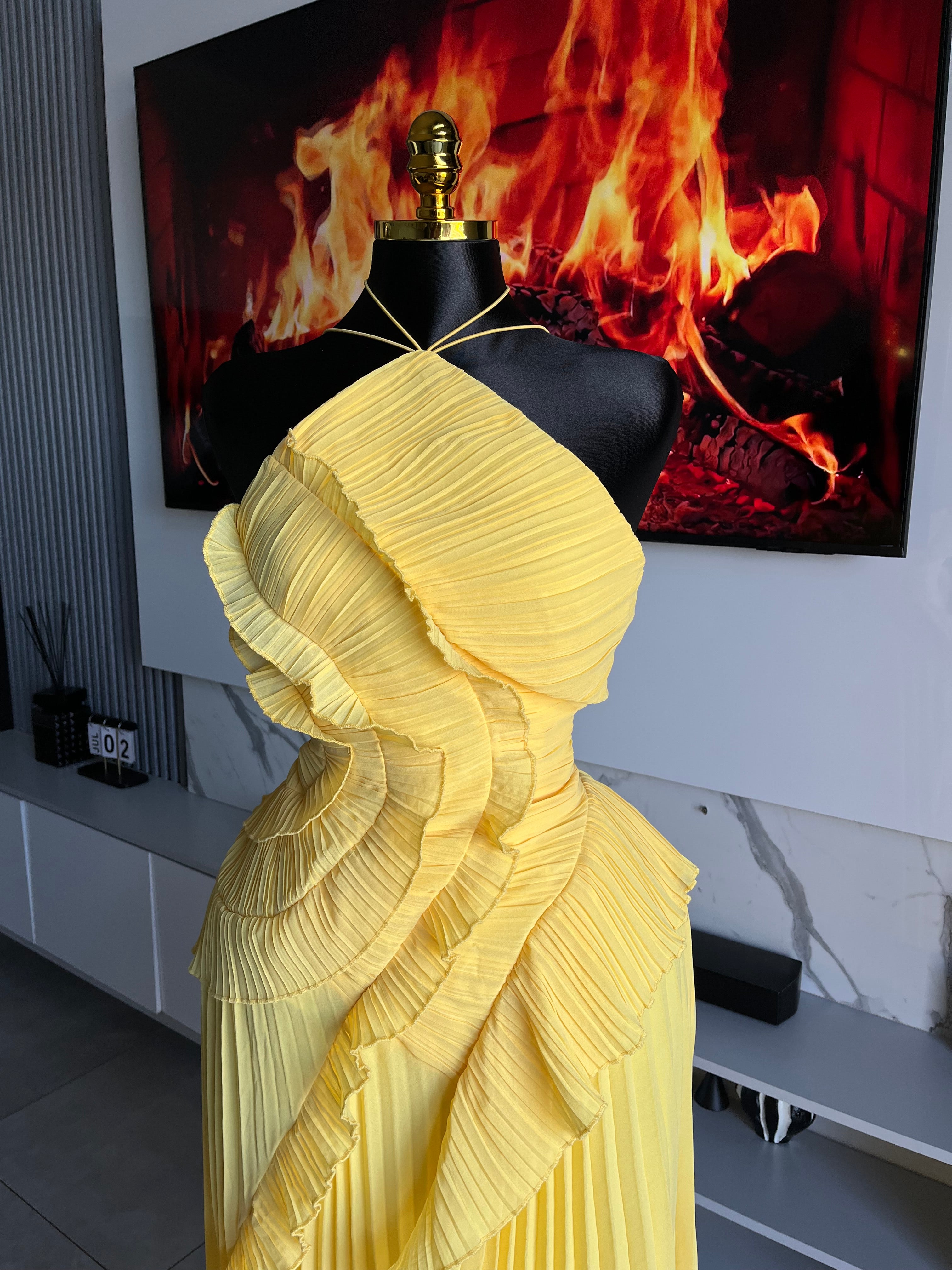 Davia Pleated Maxi Dress Yellow