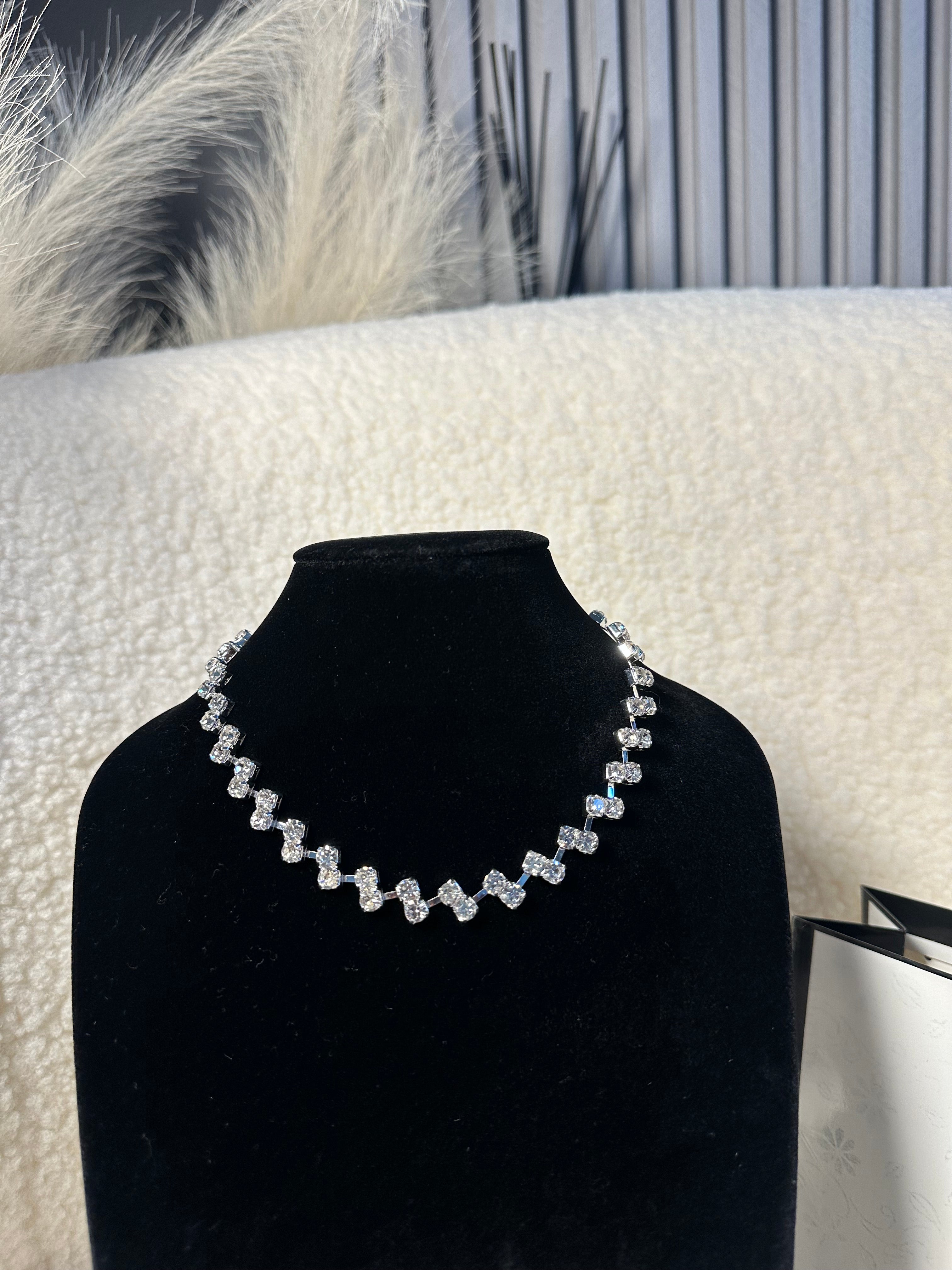 Radiant Beauty Choker