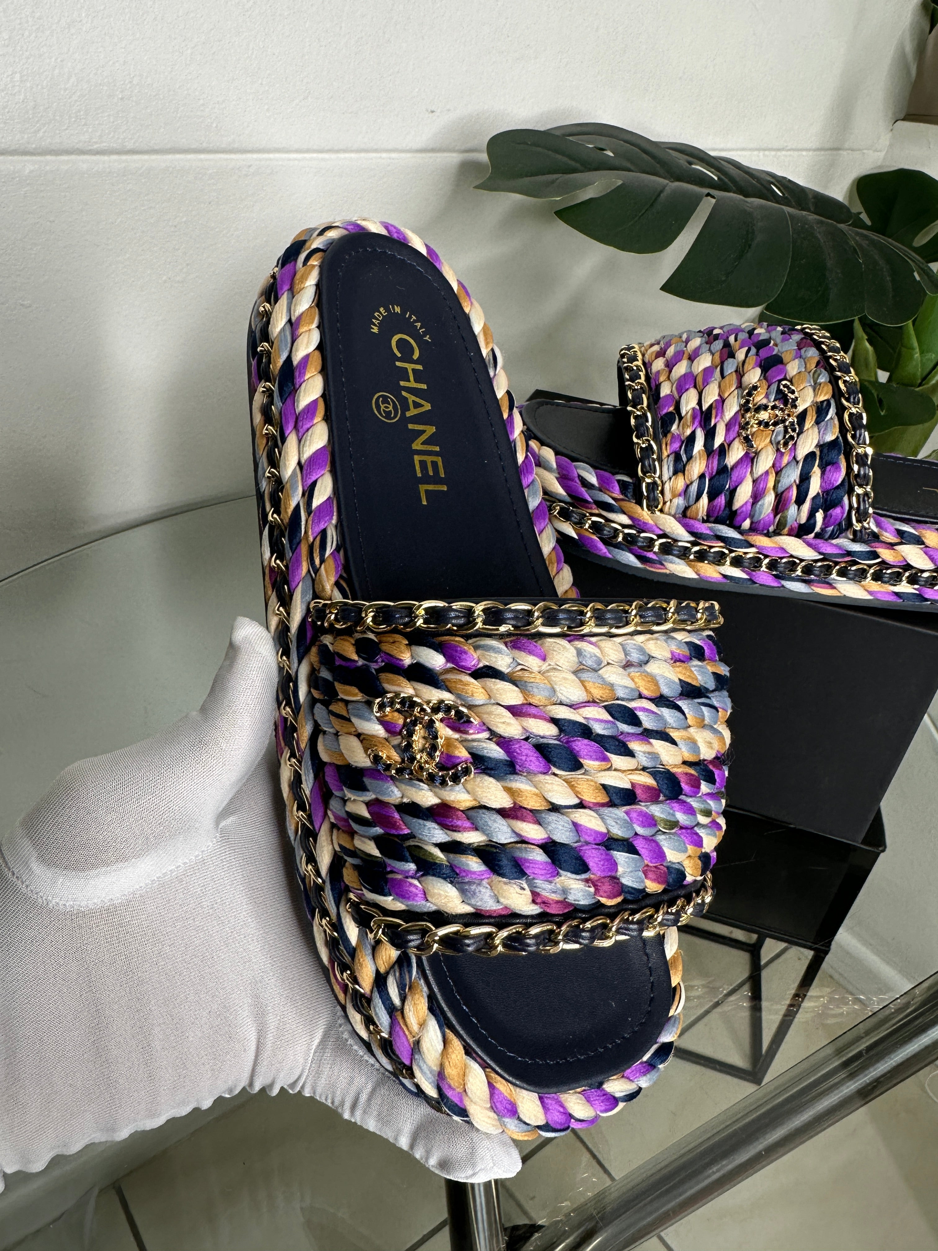 Brienne Bag & Slides