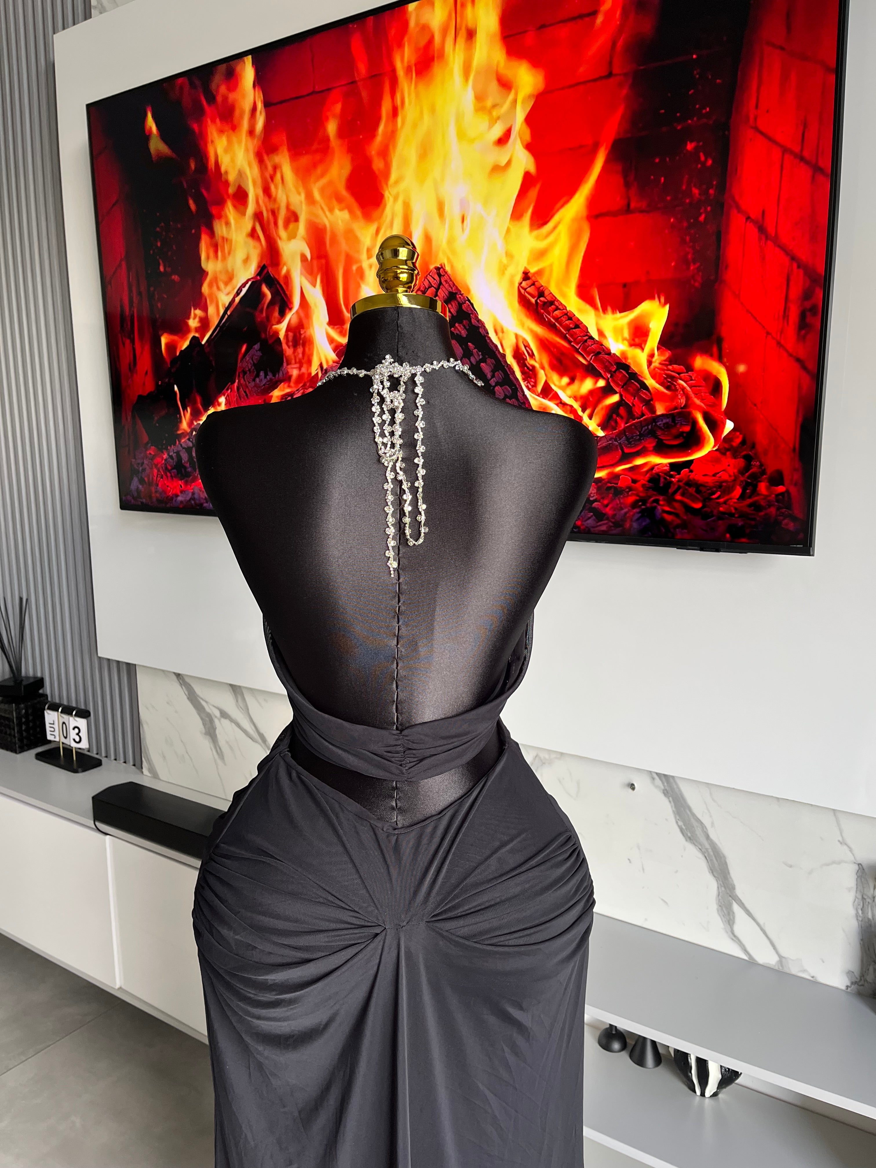 Reveal Chain Detail Maxi Dress Black