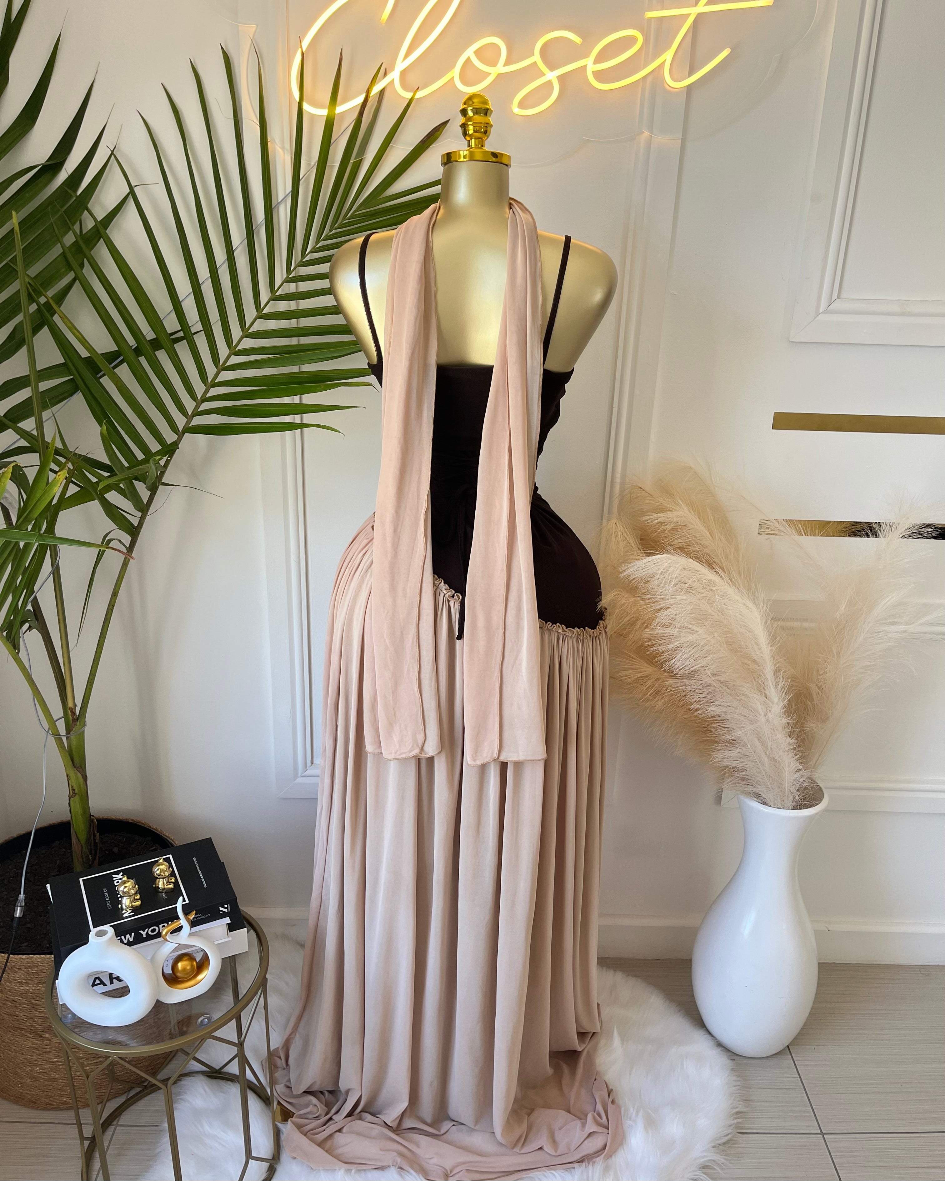 Elowen Pleated Contrast Maxi Dress