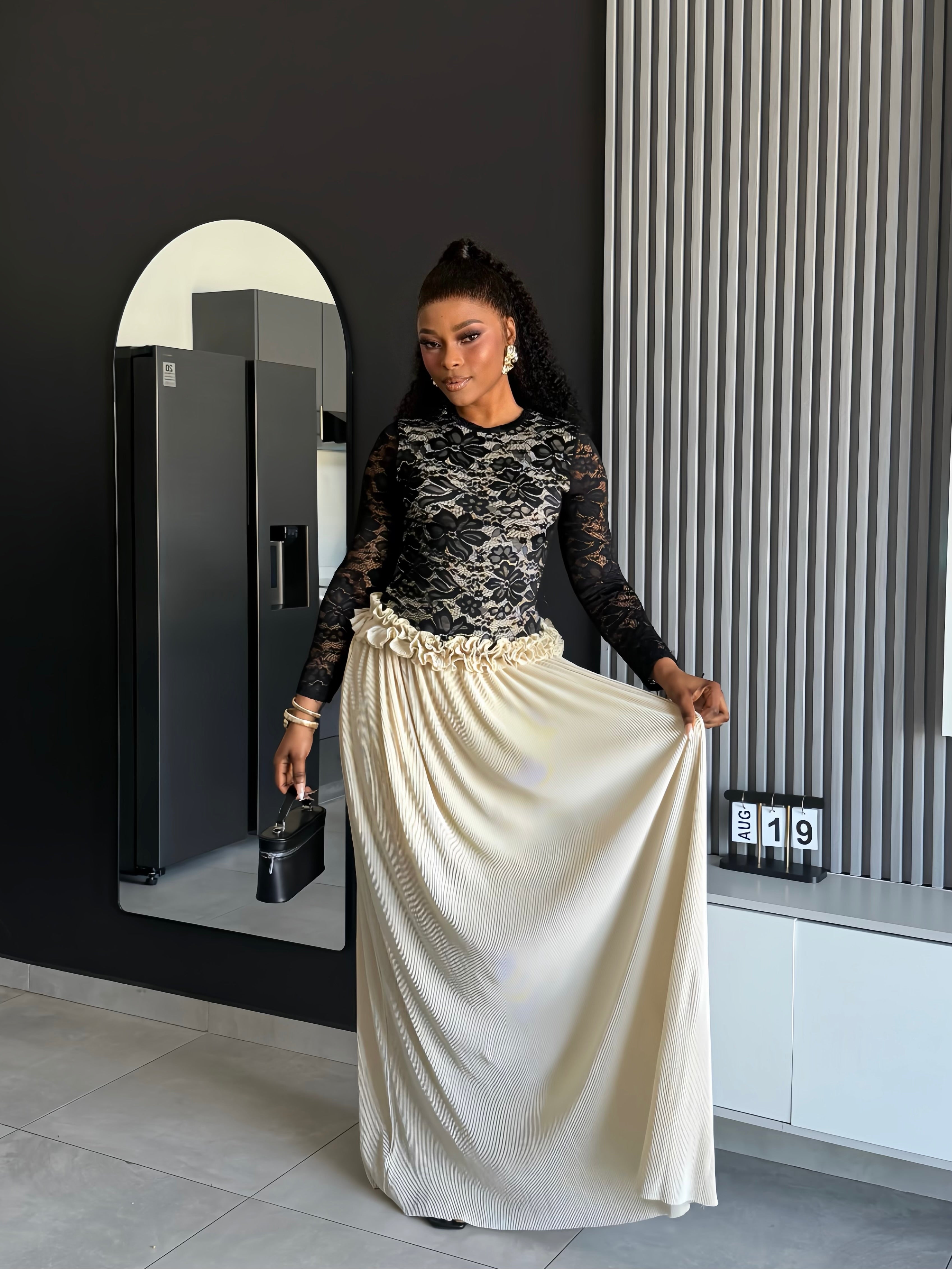 Noir Étoile Lace Pleated Maxi Dress