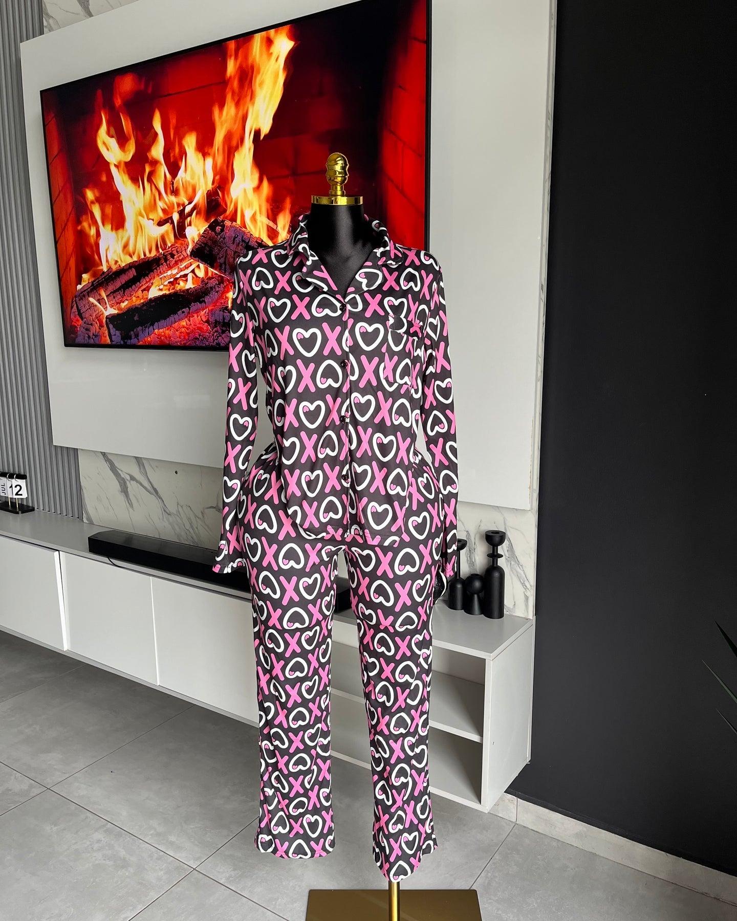 Besitos Pajama Set
