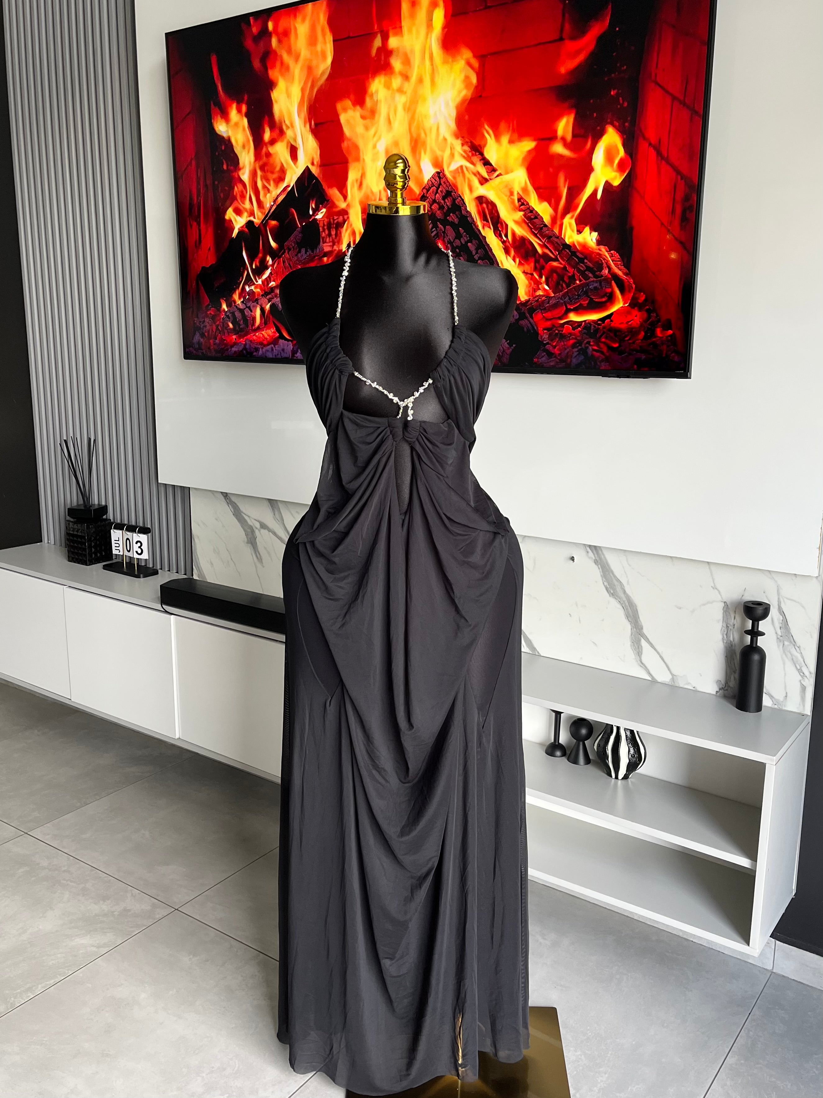 Reveal Chain Detail Maxi Dress Black