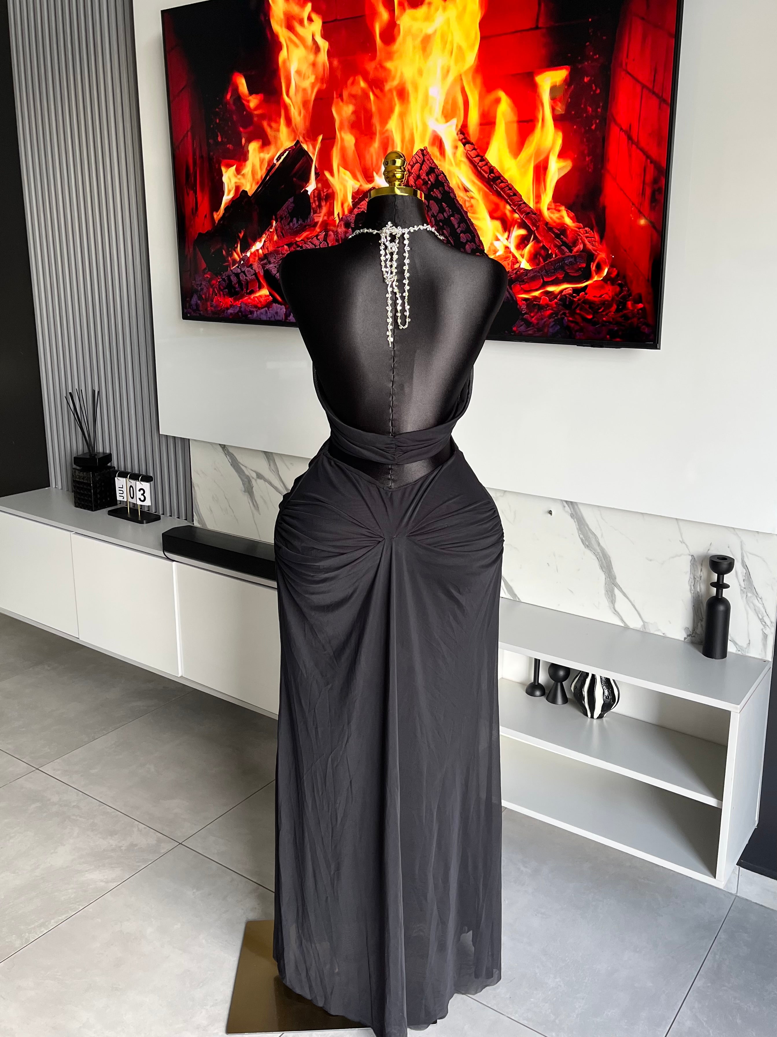Reveal Chain Detail Maxi Dress Black
