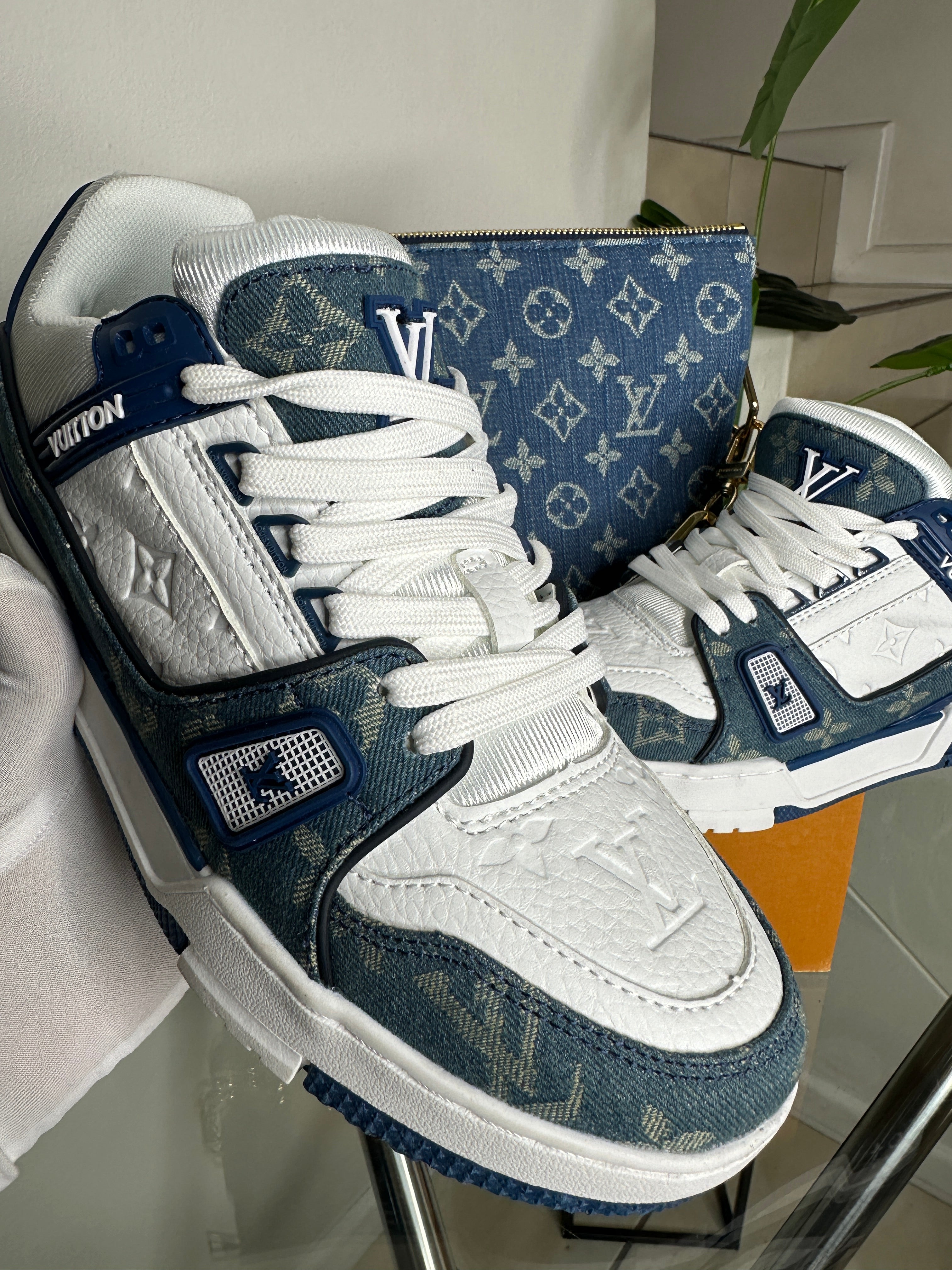 Ophelia Denim Bag & Sneakers