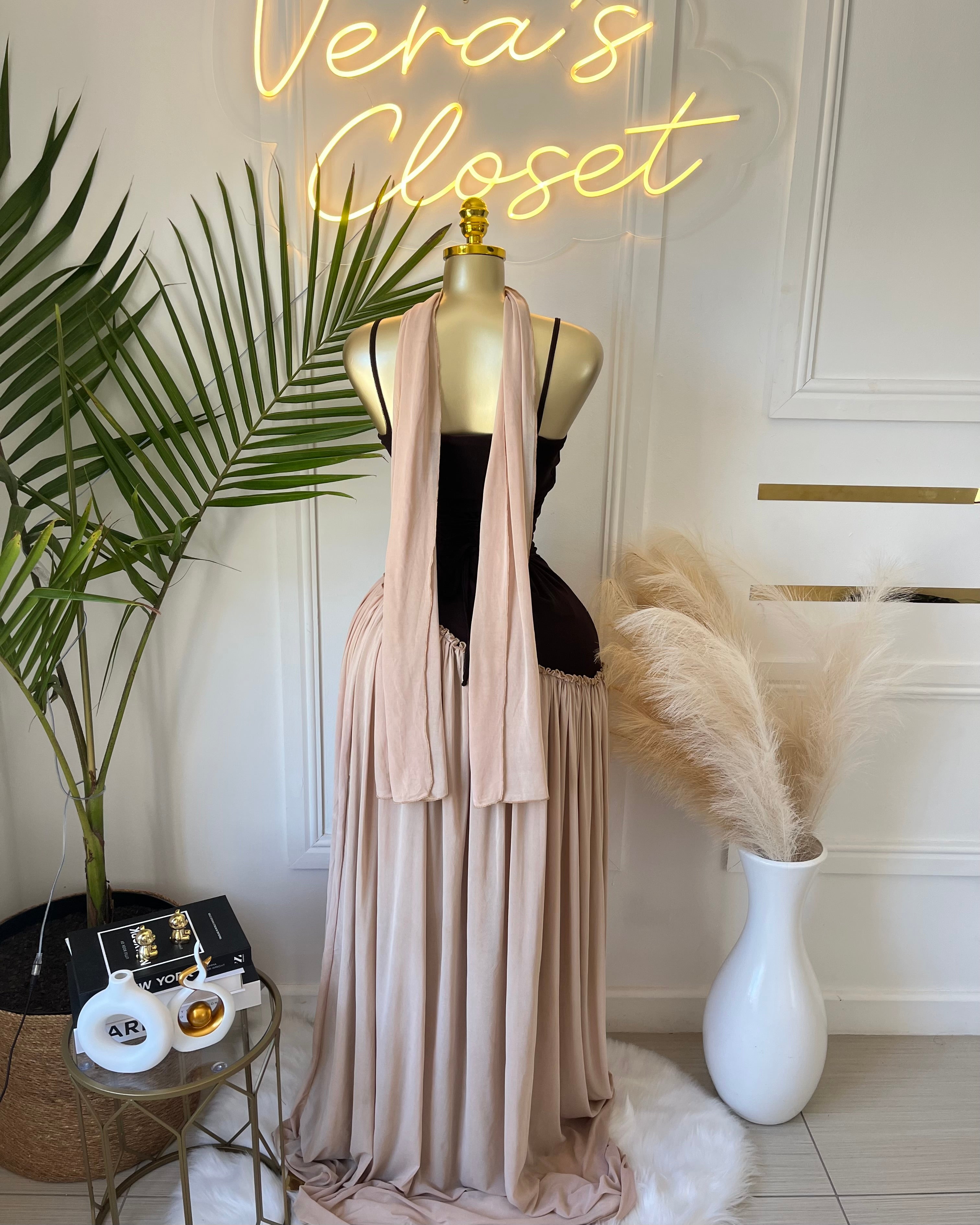 Elowen Pleated Contrast Maxi Dress