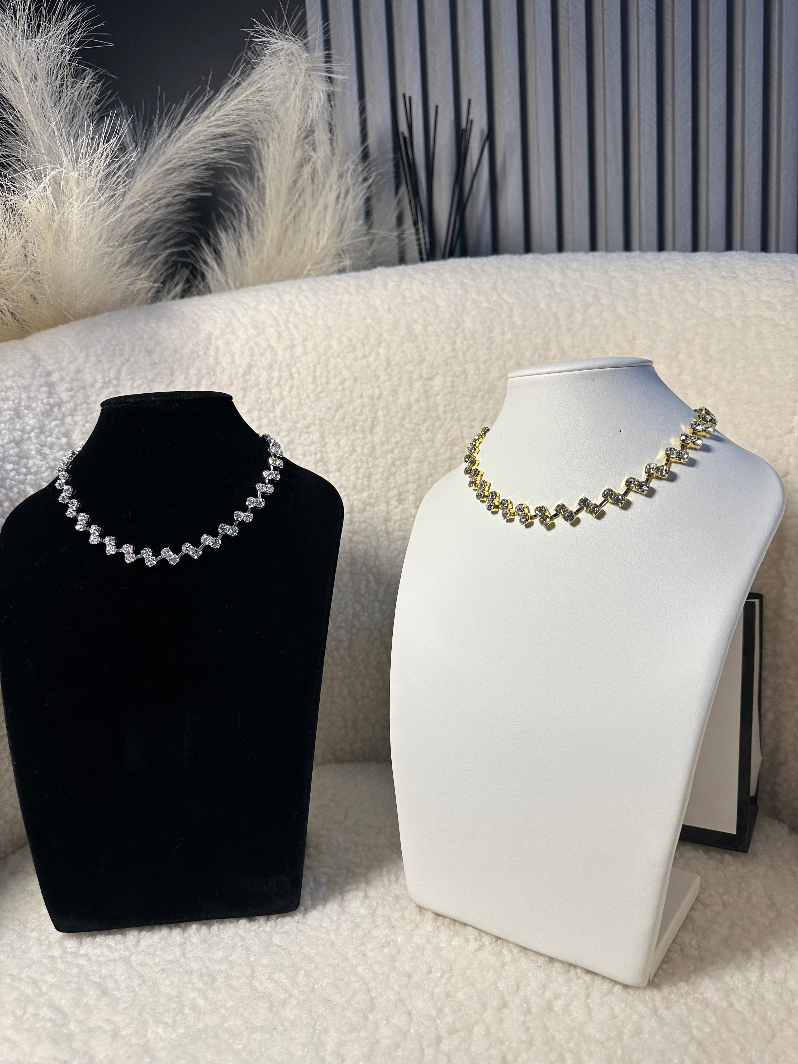 Radiant Beauty Choker