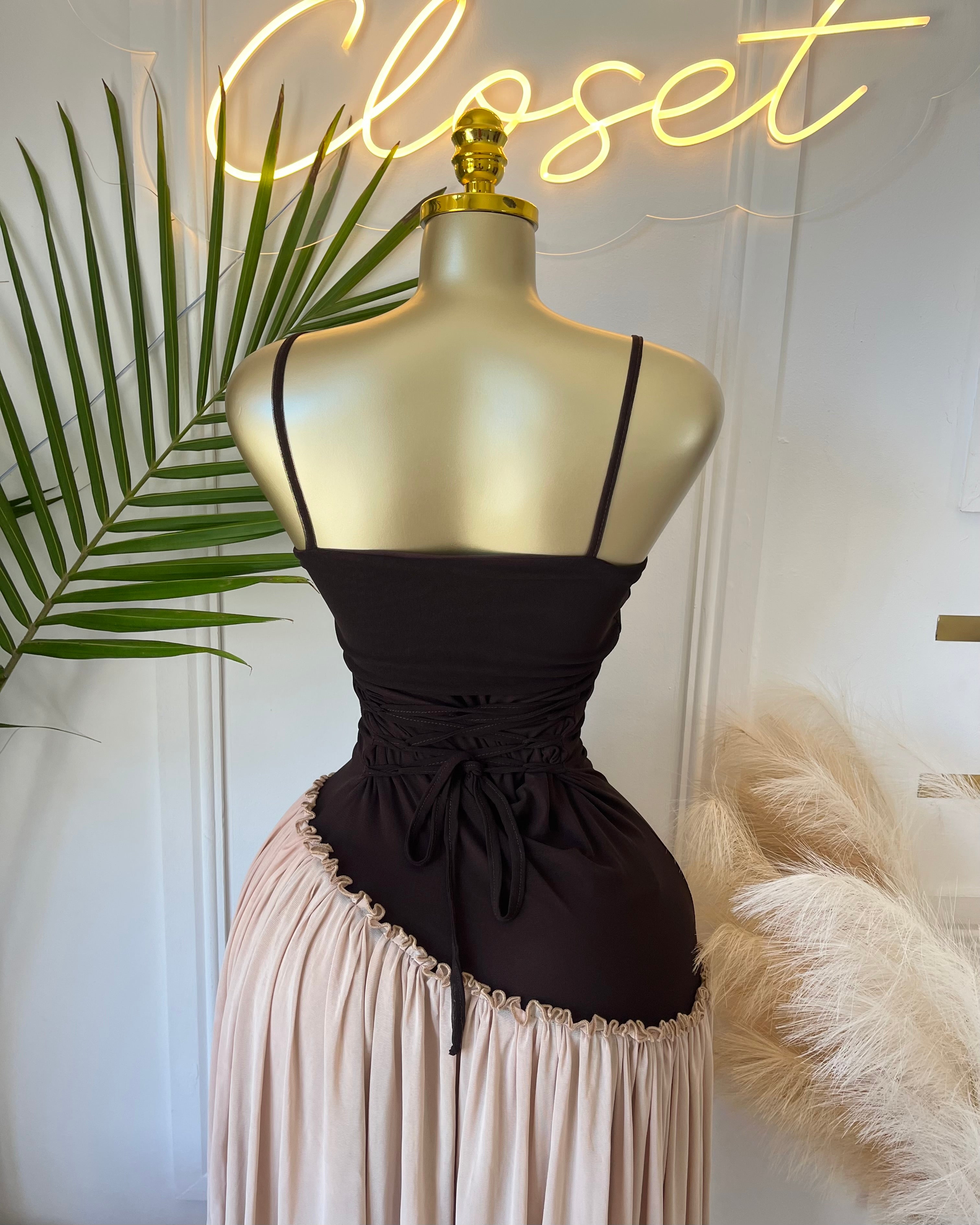 Elowen Pleated Contrast Maxi Dress