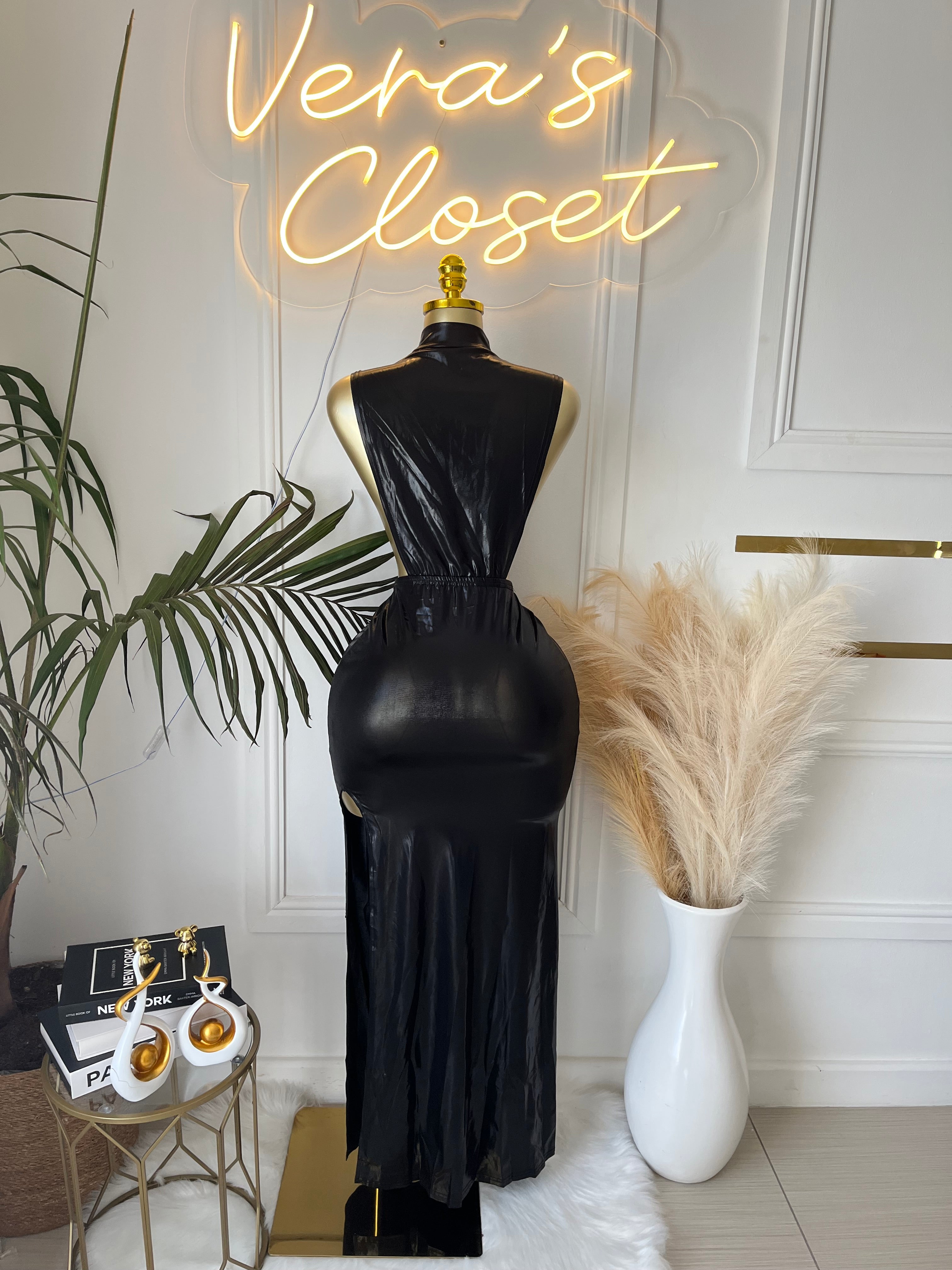 Yara Metallic Maxi Dress Black