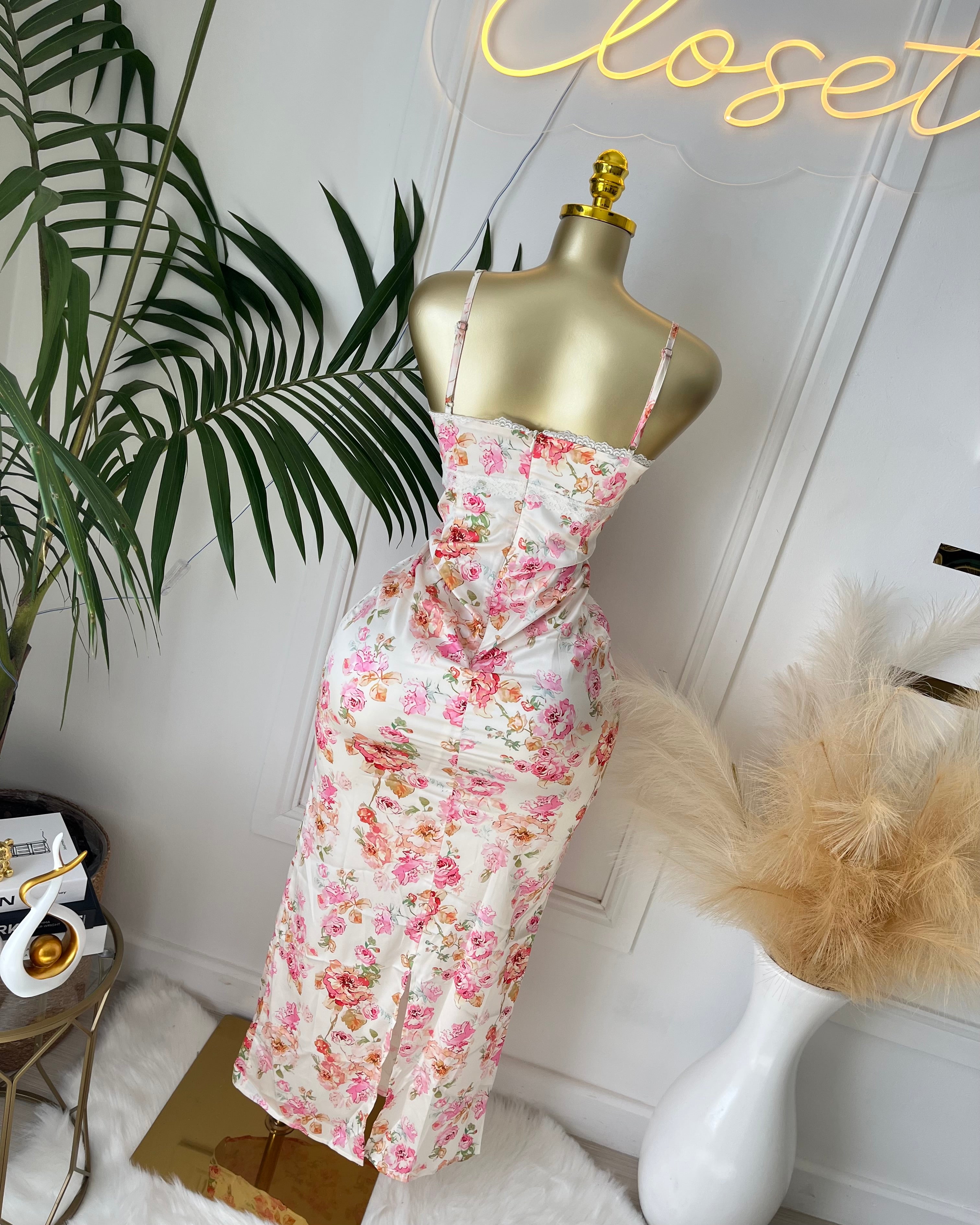 Vinata Floral Dress