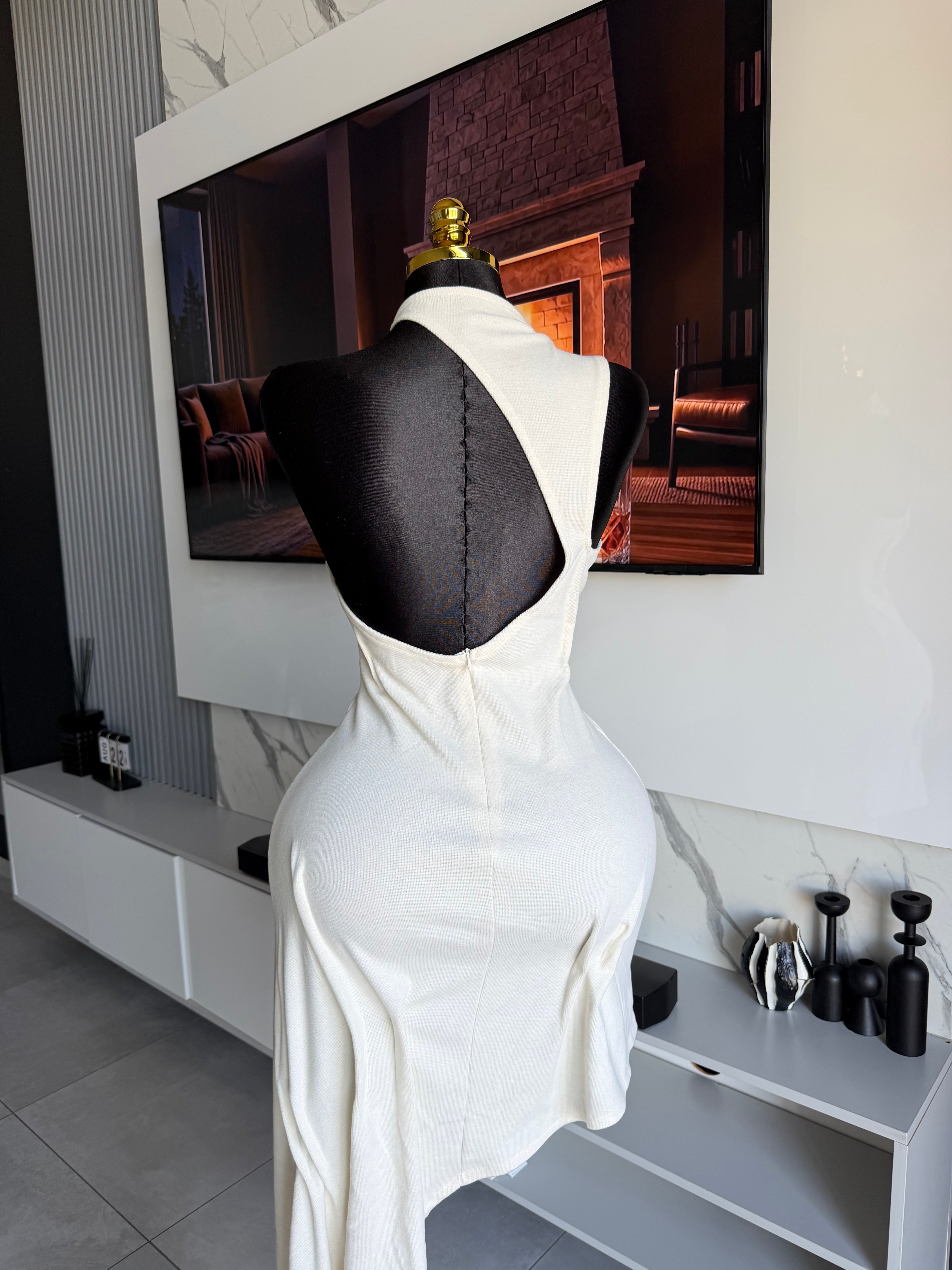 Emoni Open Back Maxi Dress