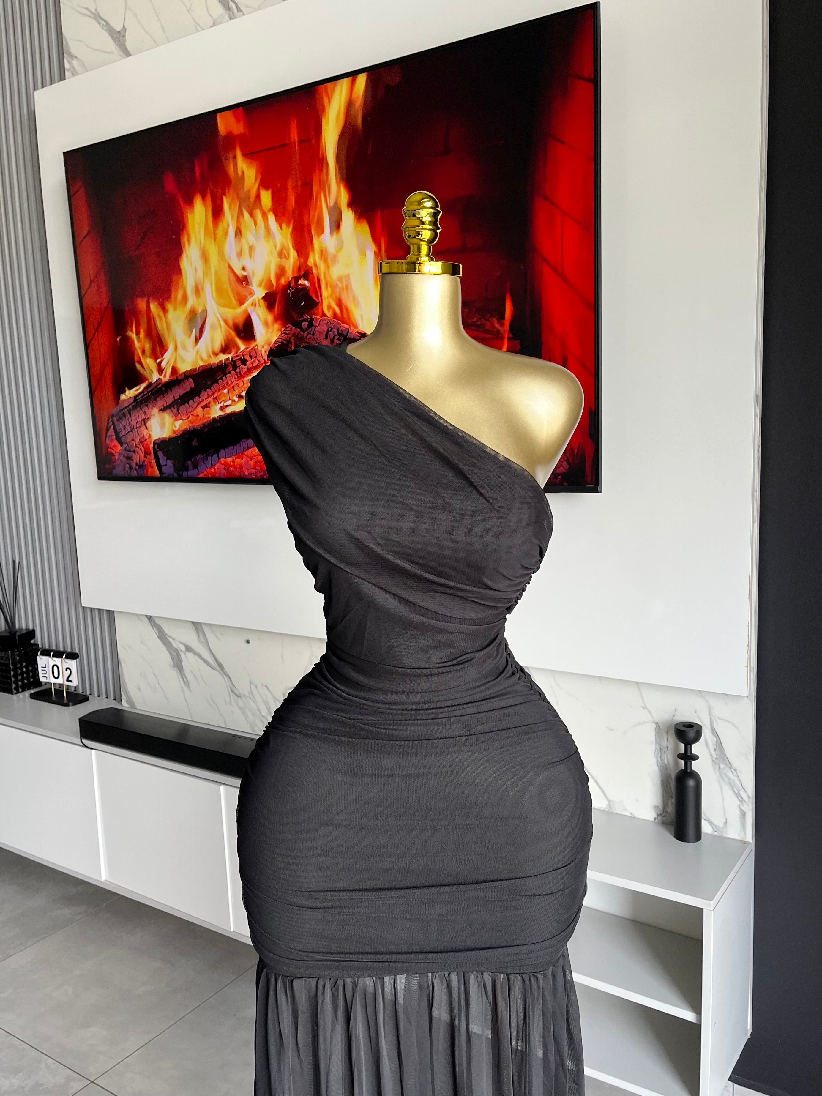 Kendall One-Shoulder Ruched Maxi Dress Black