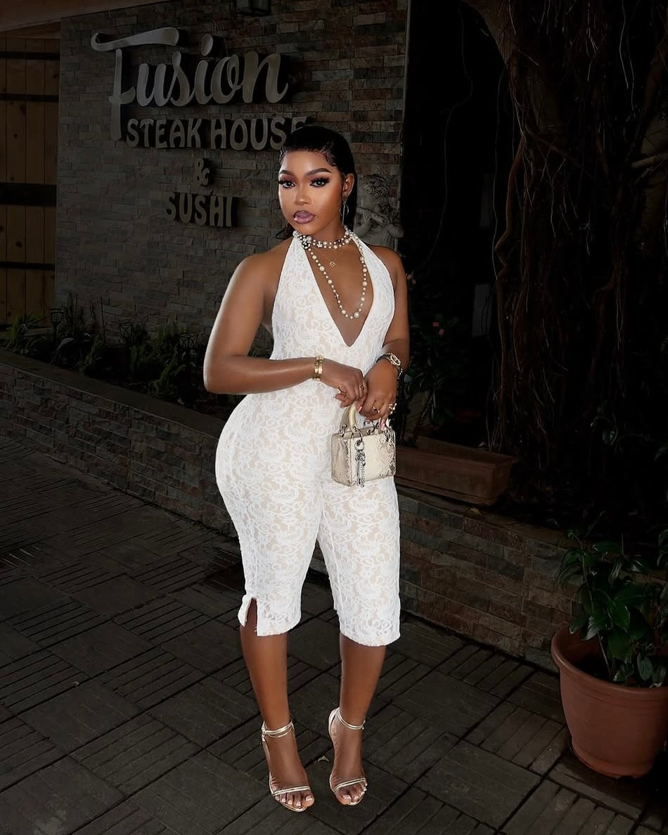 Eluzi Lace Halter Sculpt Jumpsuit