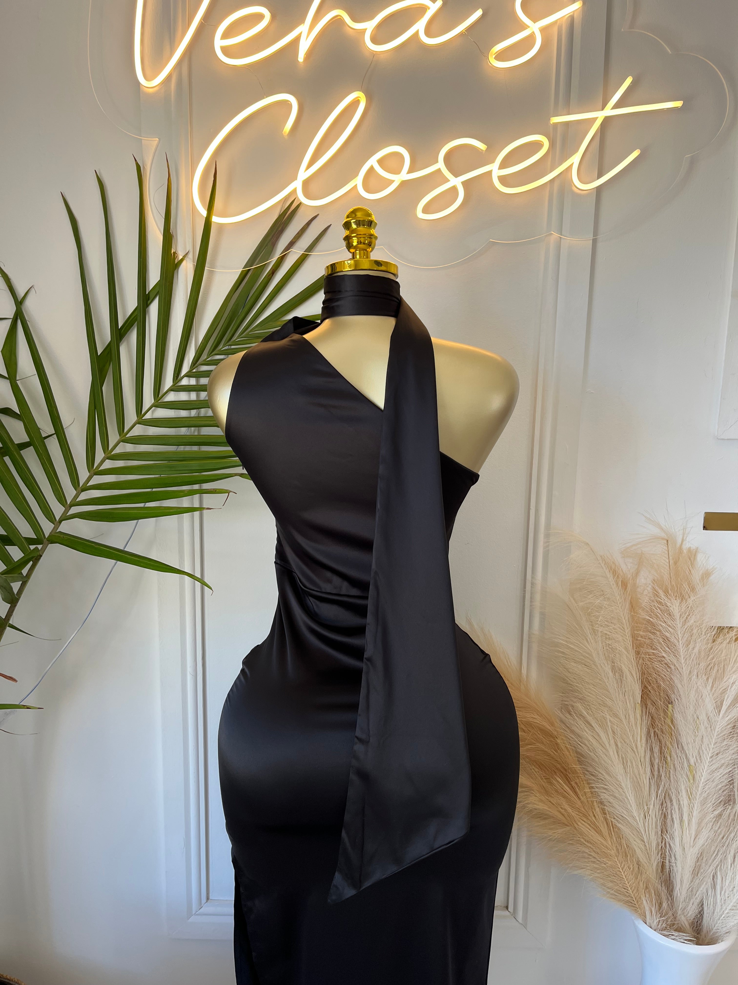 Micah Black One-Shoulder Midi Dress