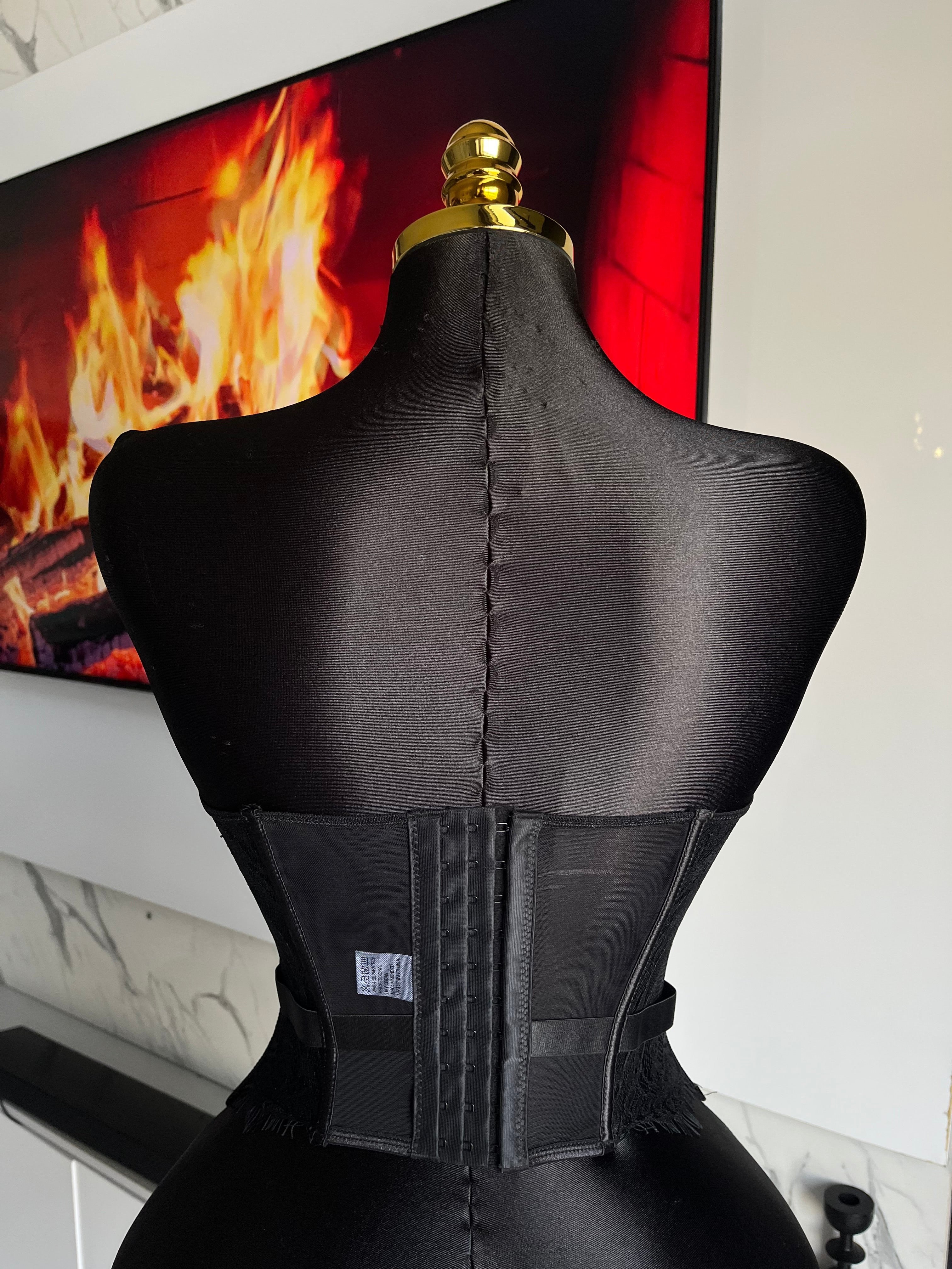 Julia Black Lace Corset Two-piece