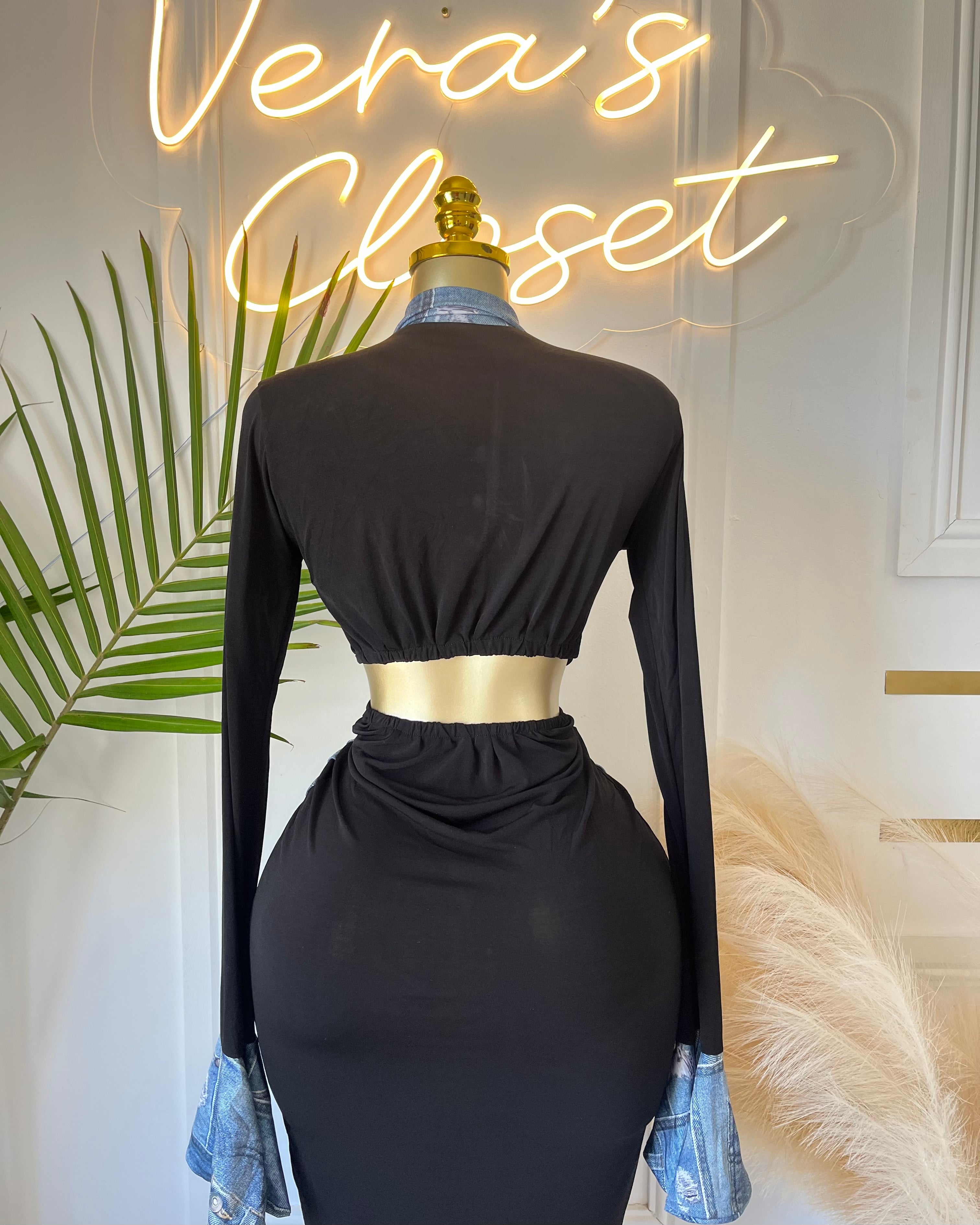 Elara Denim-Trim Sculpted Maxi Dress