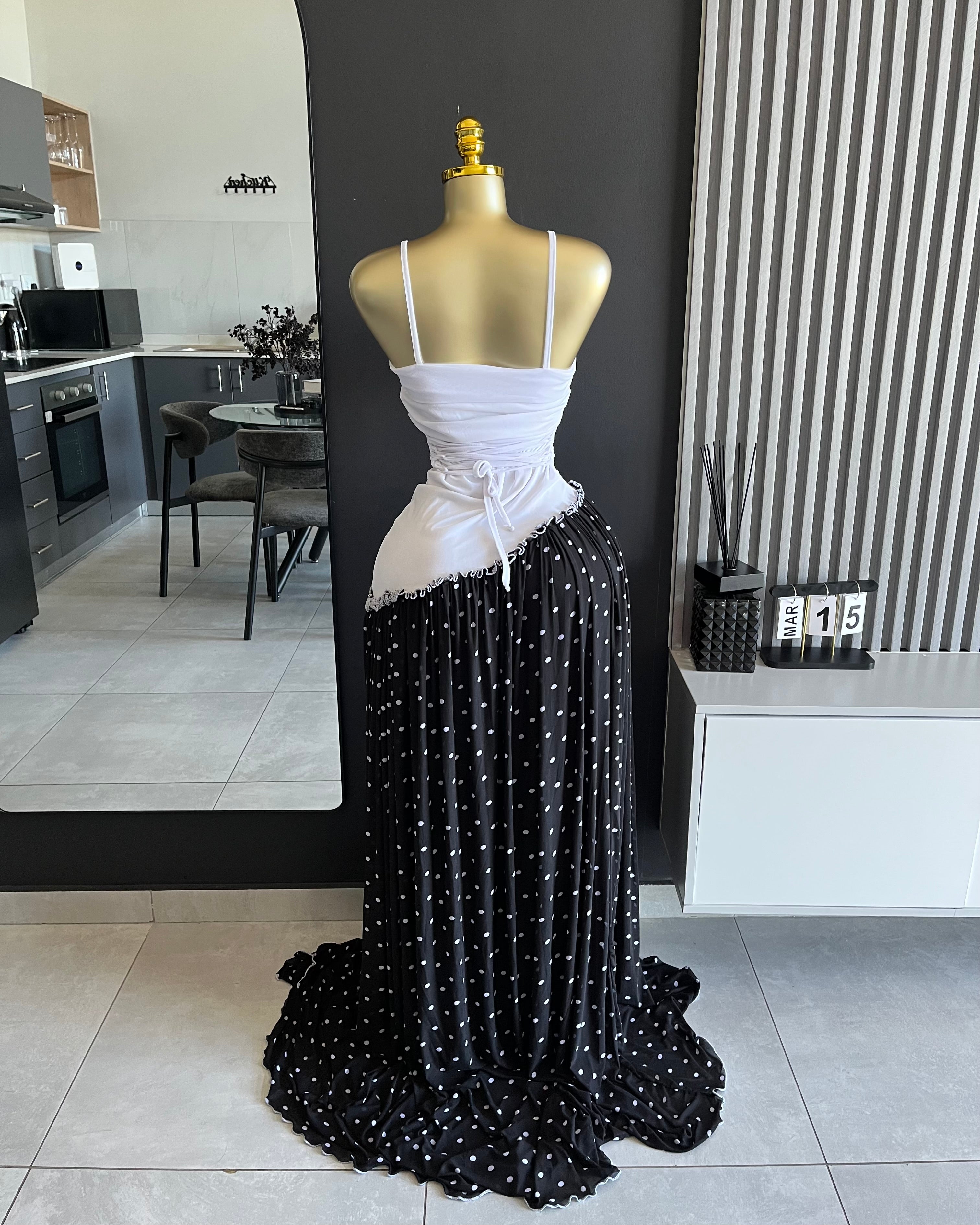 Elowen Pleated Contrast Maxi Dress