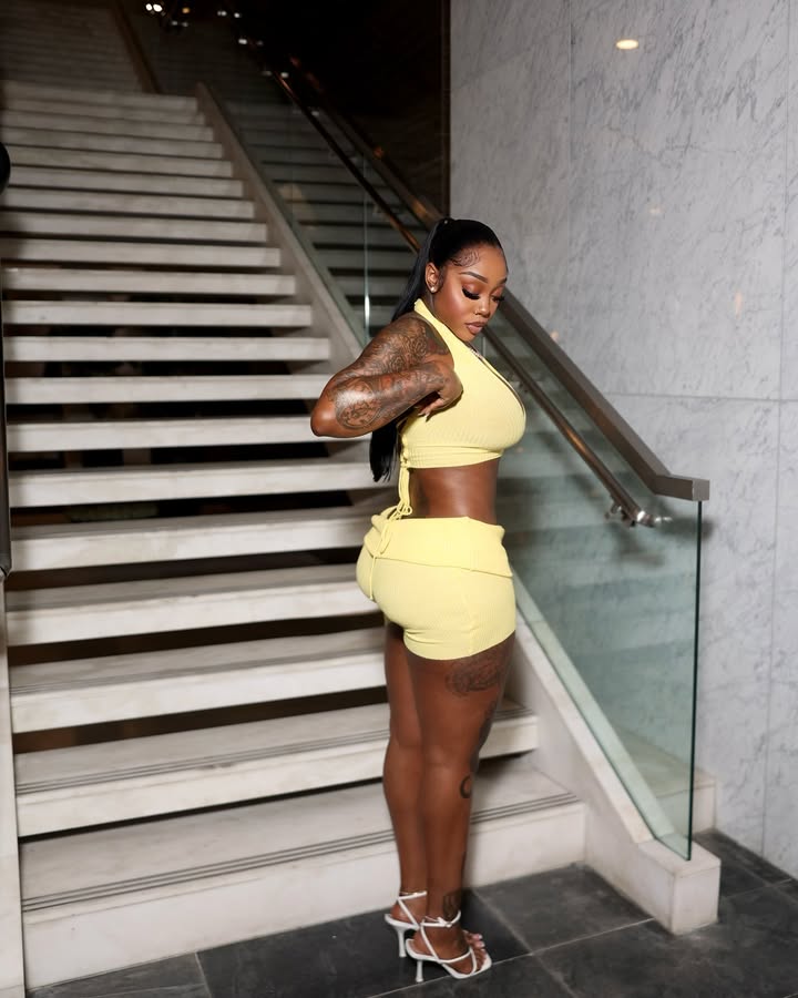 Enoni Ribbed Short Set