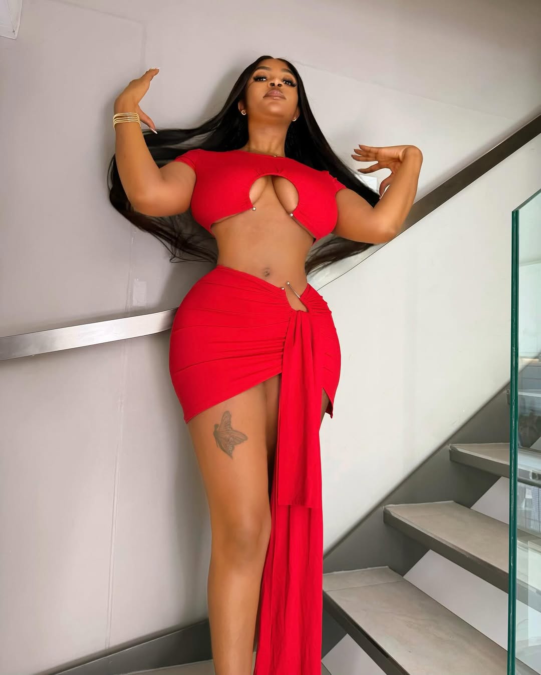 Trivi Two-Piece Set