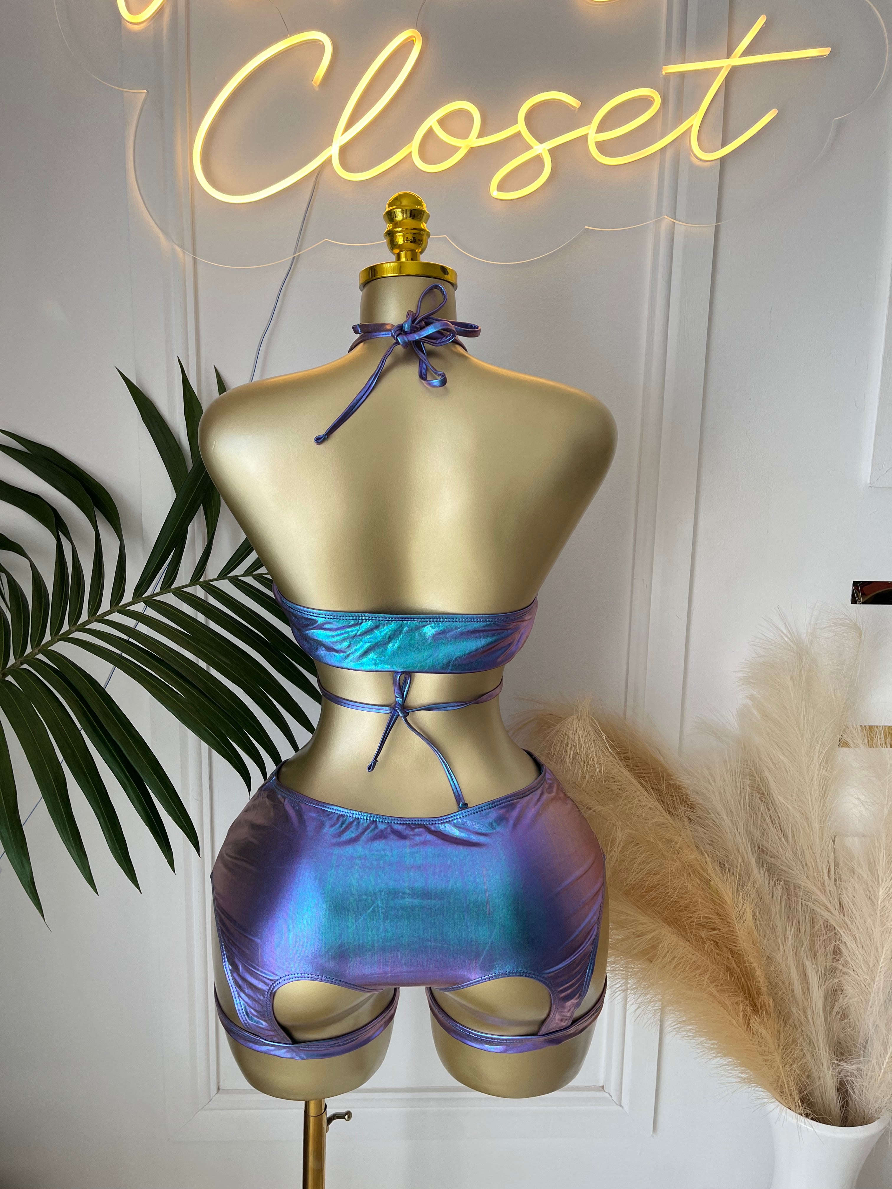 Wafiya Metallic Set