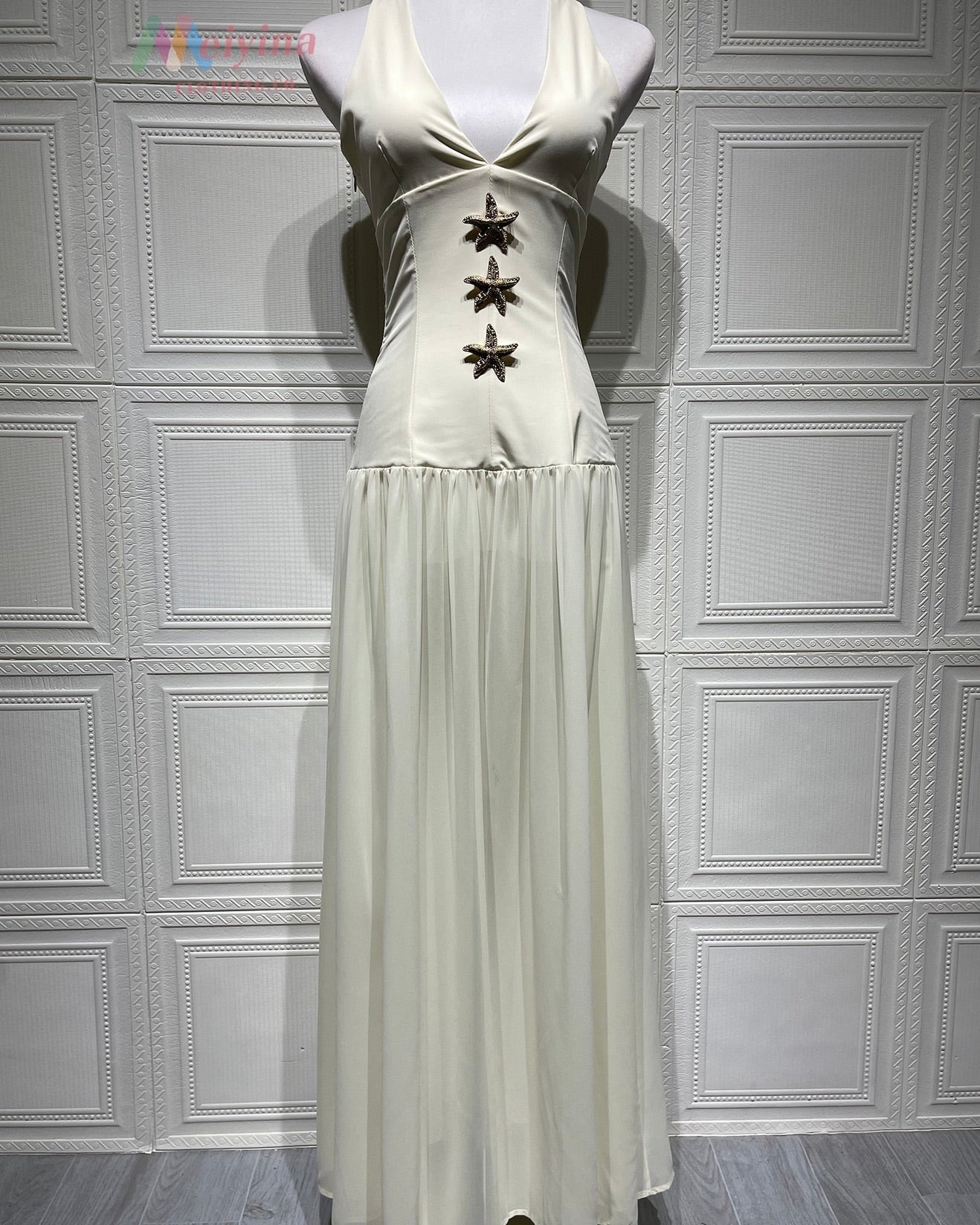 Lustra Star-Detail Halter Maxi Dress