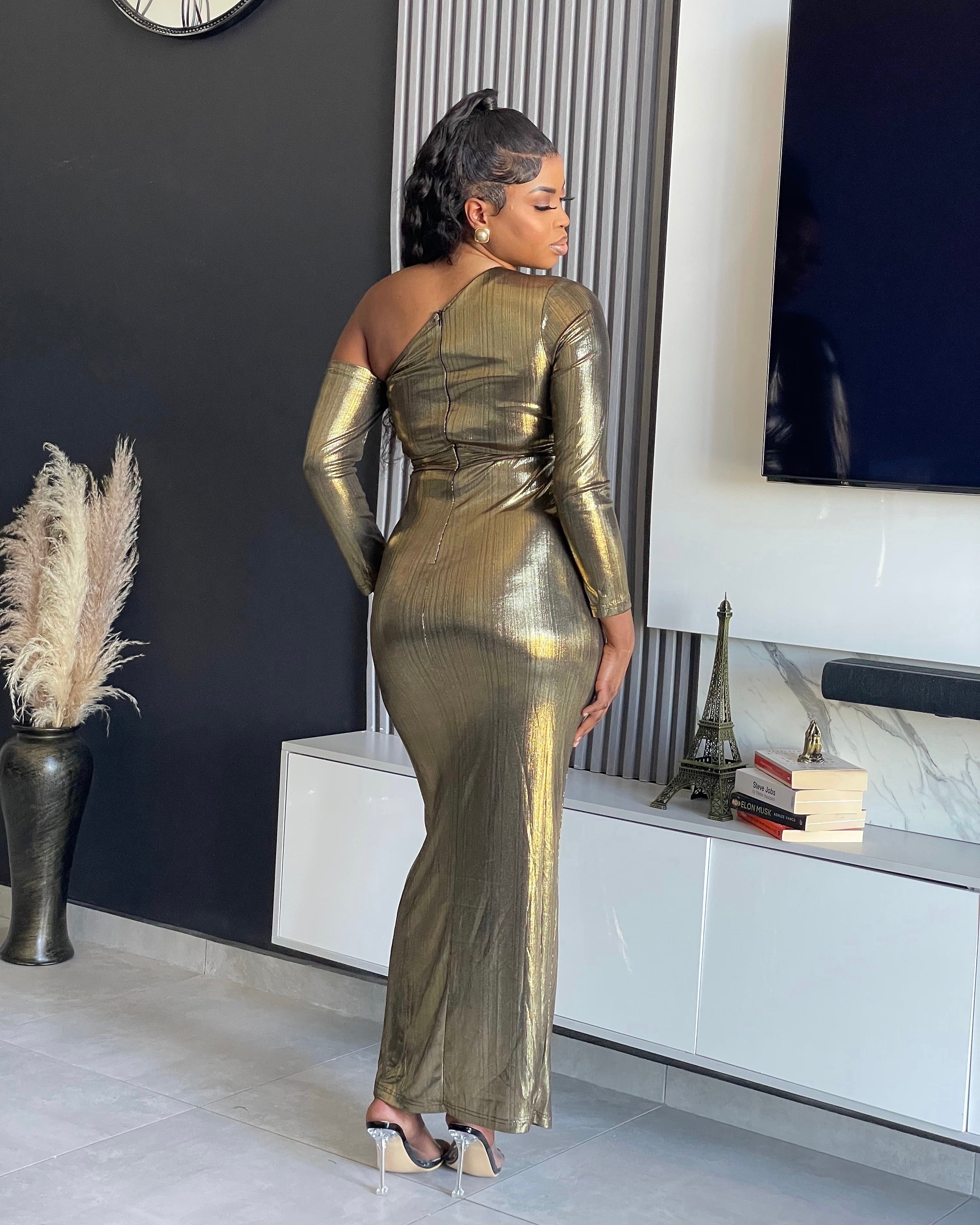 Aiko Metallic Gown